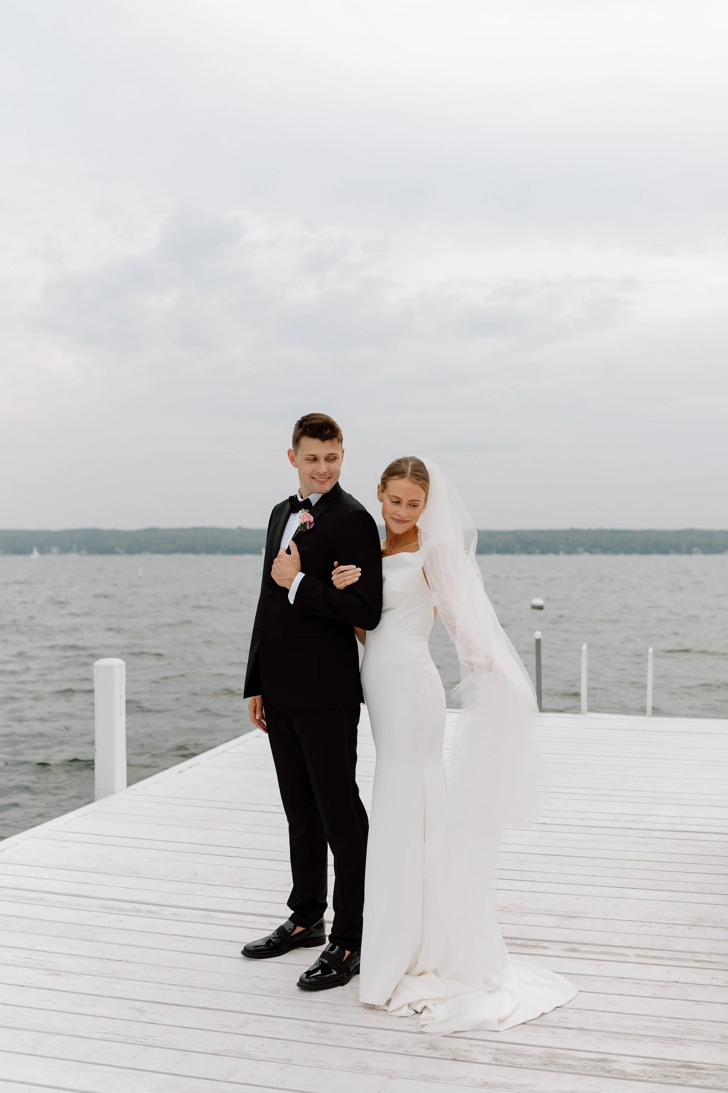 lake geneva wedding couple photography 