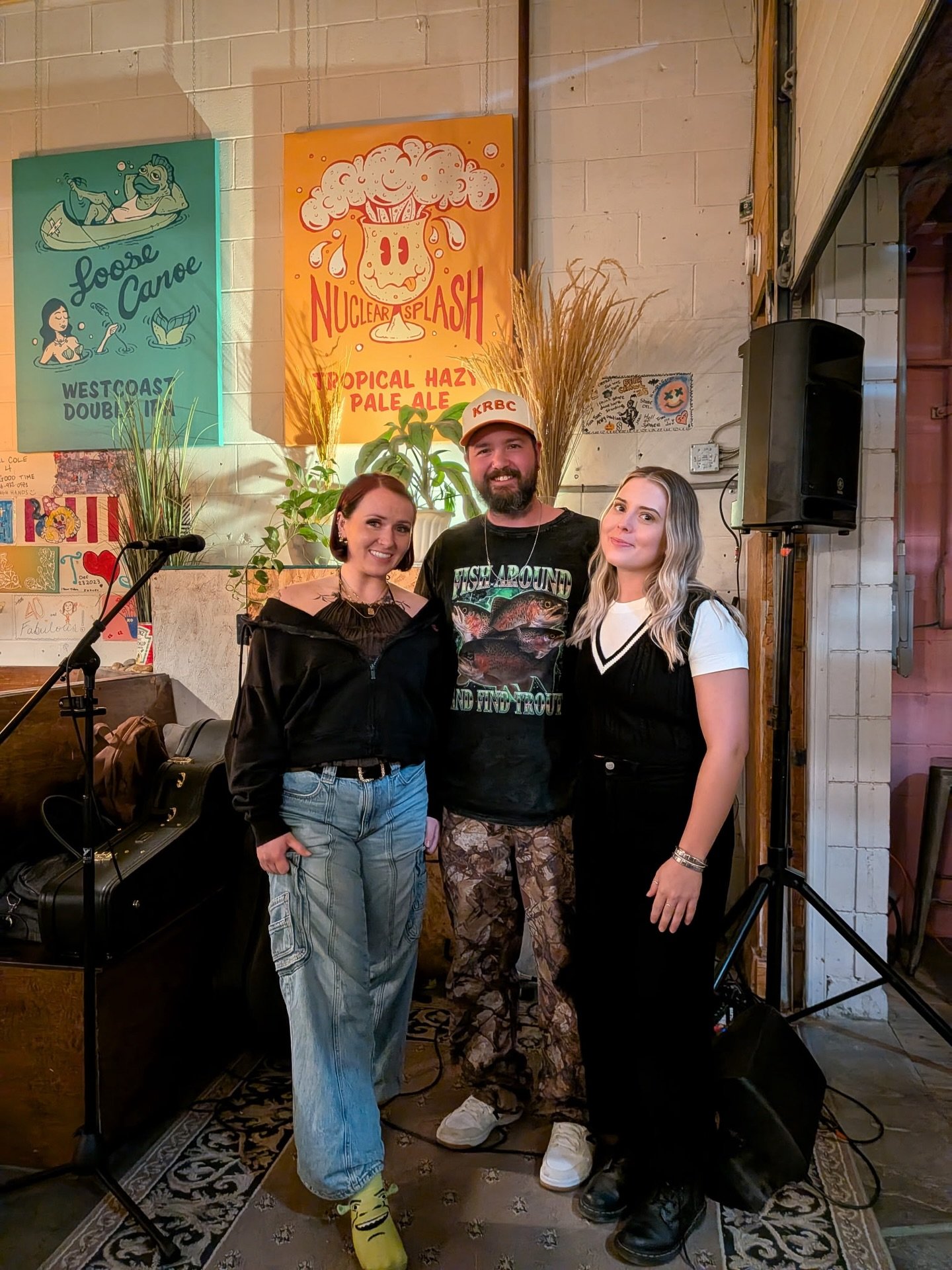 DANAI x SATOSHI YANO x CELIN 

You should definitely go support these independent artists ✨

@danaiiimusic 
@_tragicallylit 
@celincelinmusic 

What a fun first songwriters series in Kelowna! 

#hearmeouthouse #songwritersseries #canadiansongwriters 
