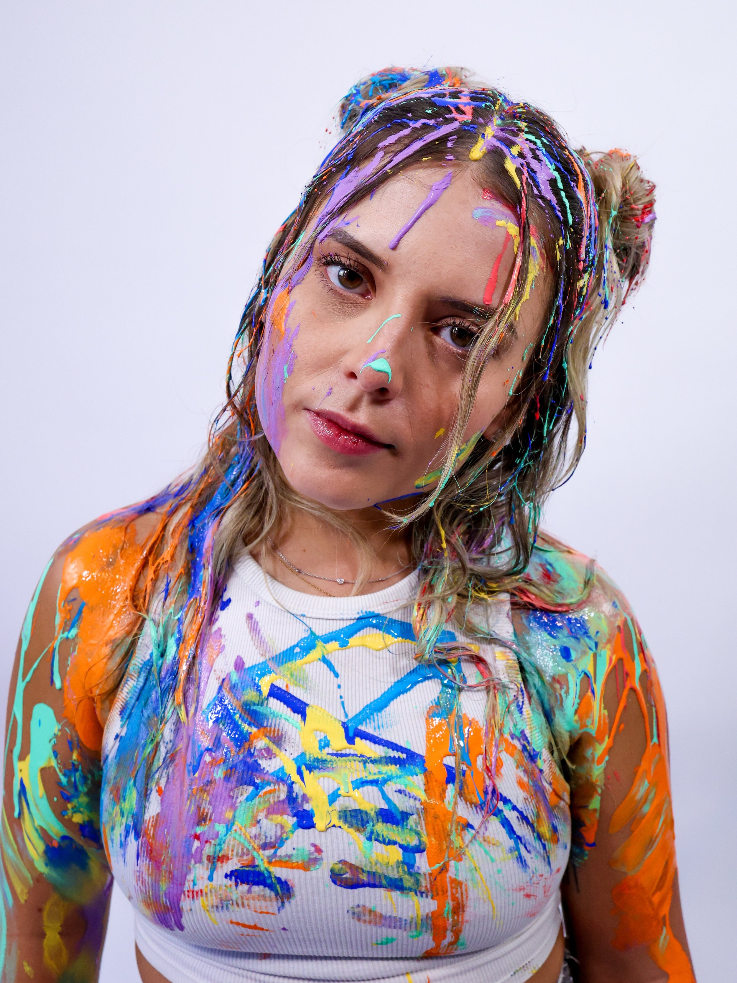 who wants to have a paint night w me? I&rsquo;ll bring the paint 🎨 

📸: Mia Smith @miasmithcreates 

I may be back from tour but the tour never ends.. catch me playing around the city ✨🎶 

Hope to see you at a few shows! 

More show details at cel