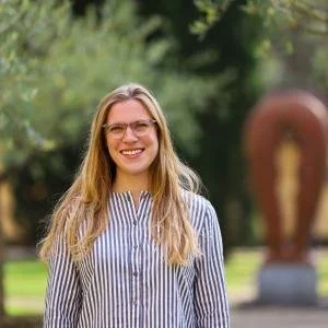 Hayward R. Alker Best Student Paper Award Winner 2026: Maxine Both, for “Border Encounters: Mapping Socio-Spatial Identity in Immigration Detention in Canada and Italy.”