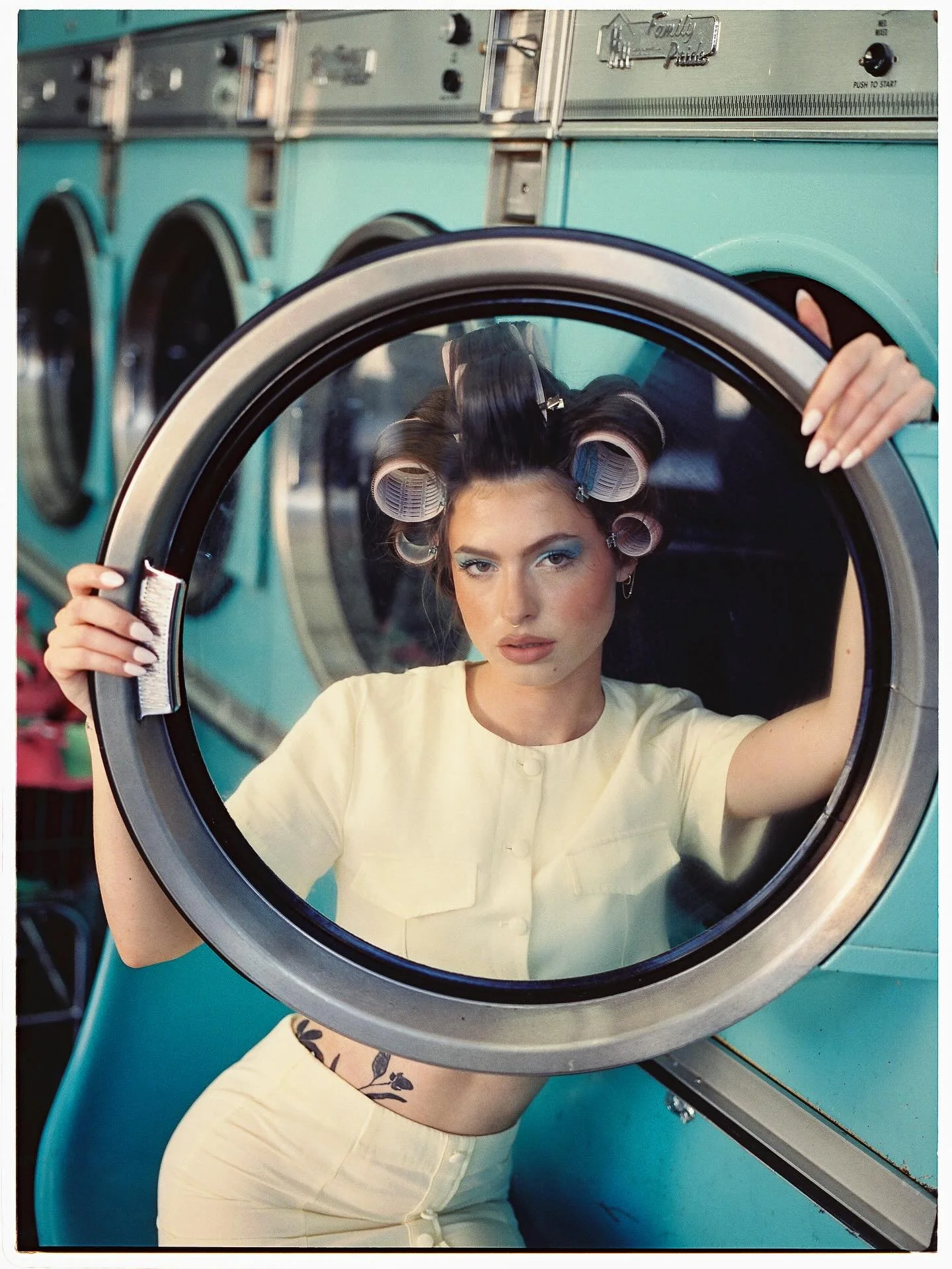 Turning every day spaces into creative spaces

&hellip; 🪽

Creative Direction + Production: @malaakmedia
Model: @lauren.bockhorst 
Hair: @chicagoseamus