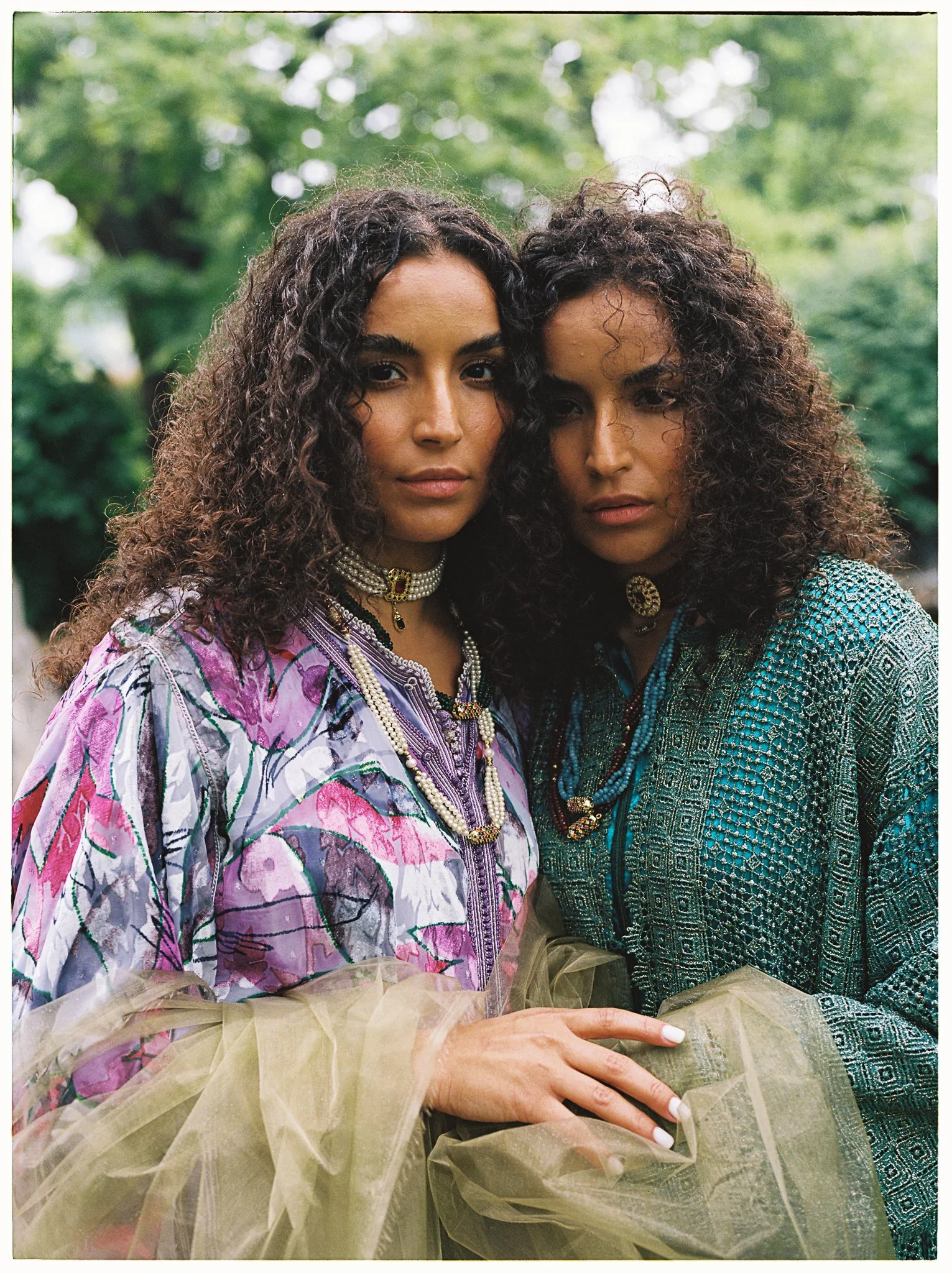 MALAAK MEDIA Pitch Deck Editorials -08.jpg