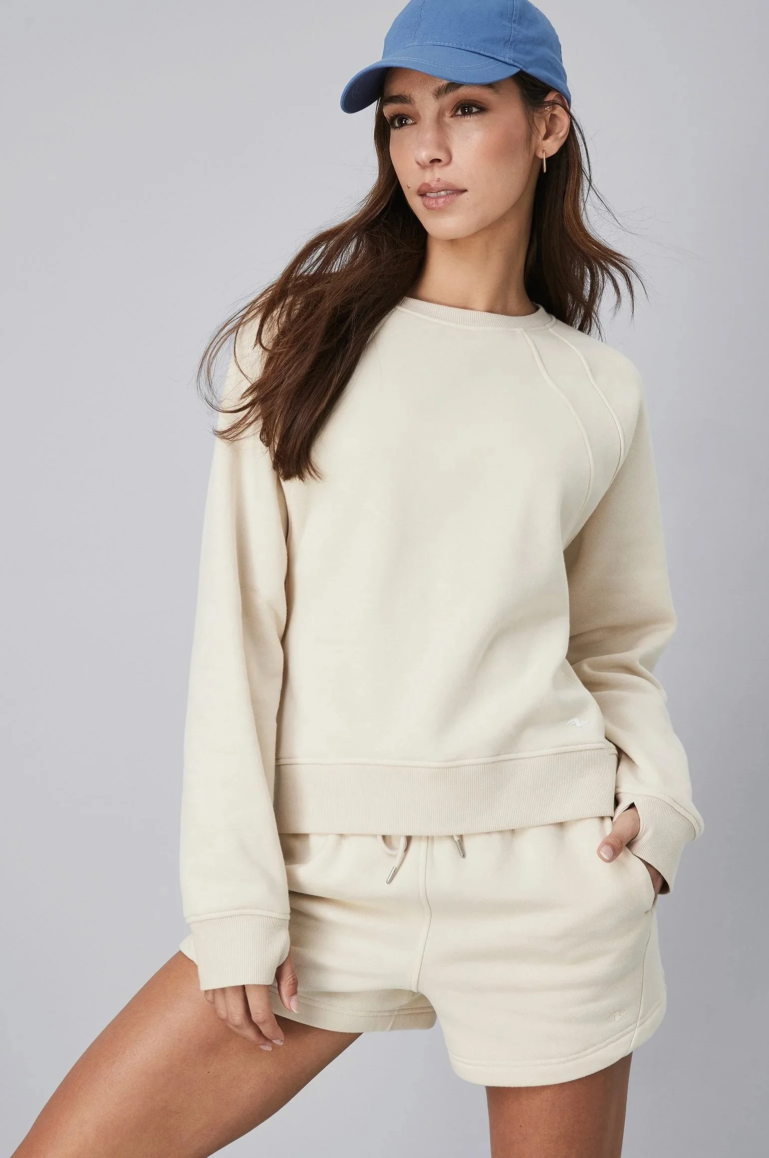 TT08A_107761_Q1_25_Ladies+Active+Table_AW_Crew+Neck_0403+copy.jpg