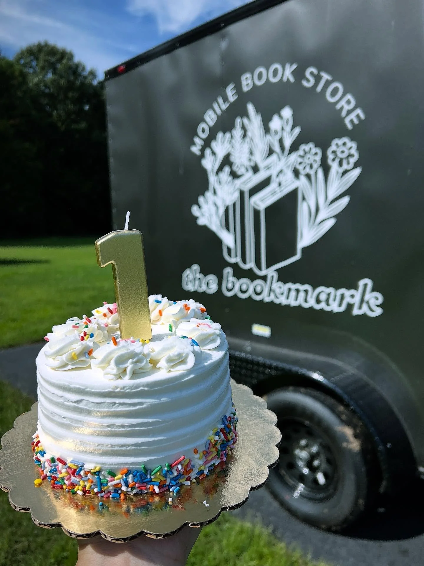 Chapter one is officially done! The Bookmark is one year old! 🎂

Thank you to everyone who has made this dream a reality: those who stepped inside the store, who told me how fun/cute/amazing it is; who purchased a newly released book or a box set; w