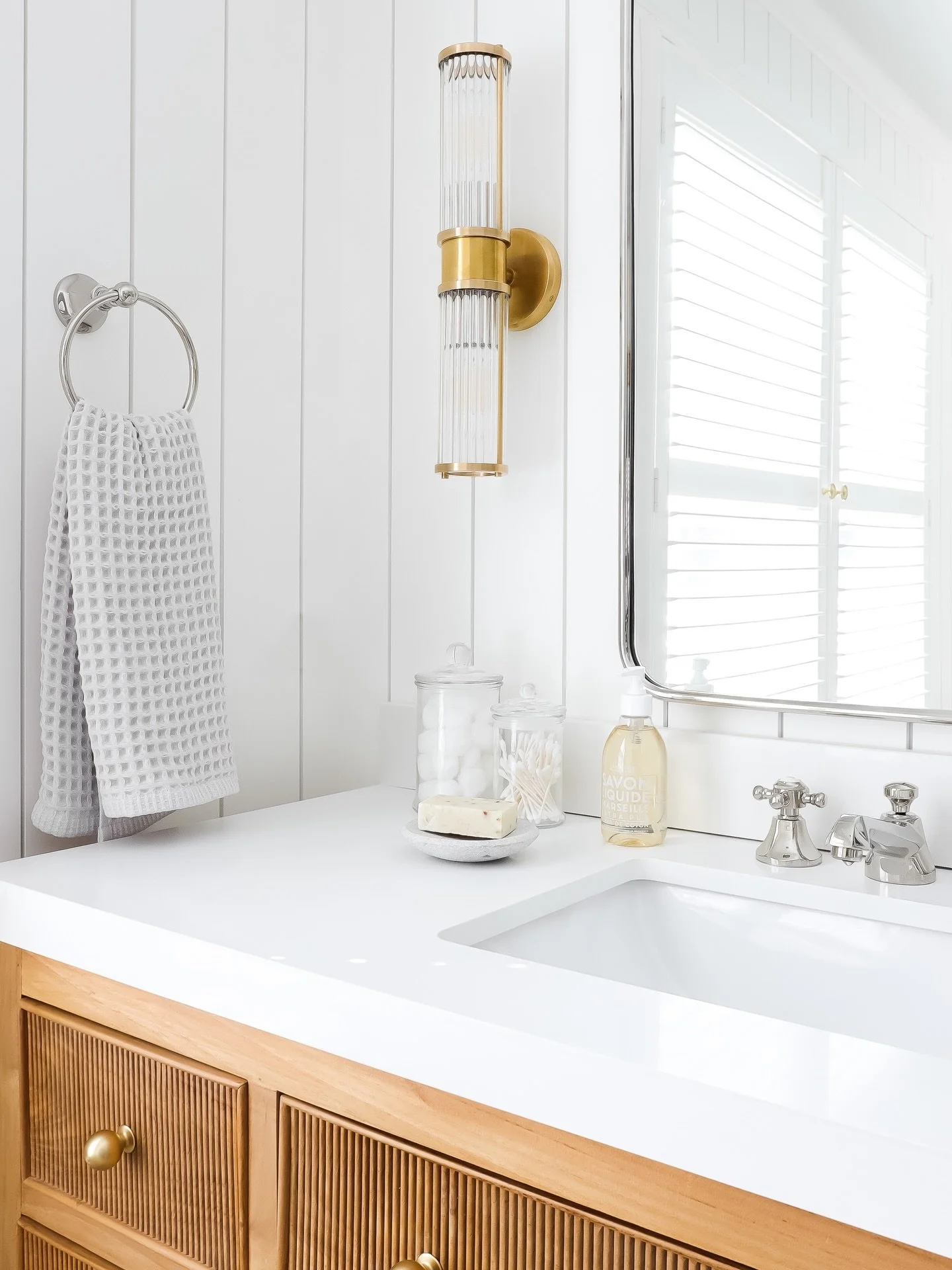 ✨It&rsquo;s the little details that make a space feel finished and this bathroom is full of them.
.
At first glance, it&rsquo;s clean, bright, and simple. But look a little closer and you&rsquo;ll see how much thought went into every element from the