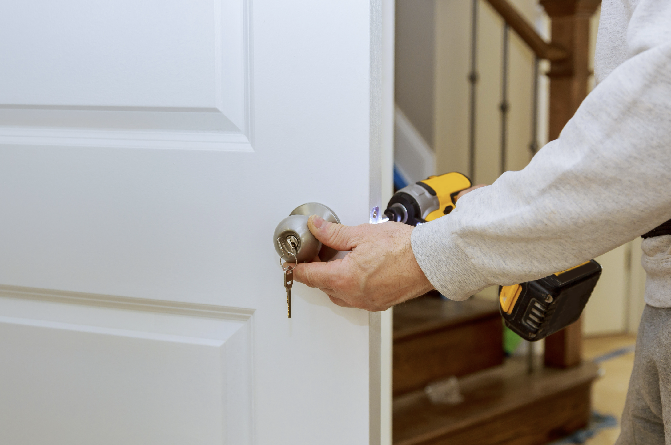 Upfront Payment Requests: What Legitimate Locksmiths Actually Do