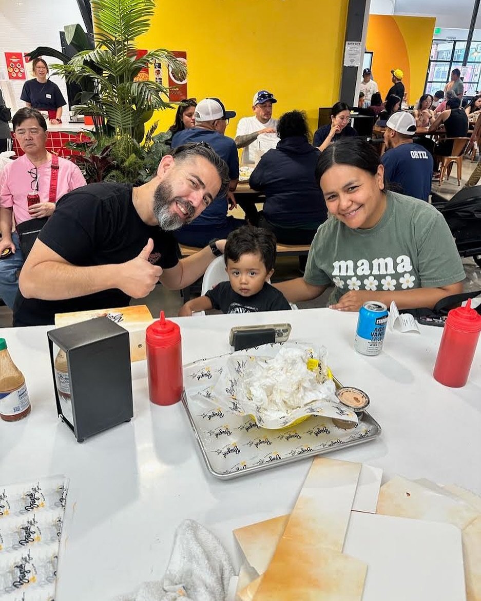 We got some Beignet Spot first-timers in the house! 🎉 We love serving up smiles and delicious bites to everyone who visits. We&rsquo;re so glad you&rsquo;ve joined us for a sweet experience&mdash;come back anytime! 💛 #BSpotExpress⁠
.⁠
.⁠
.⁠
.⁠
.⁠
#