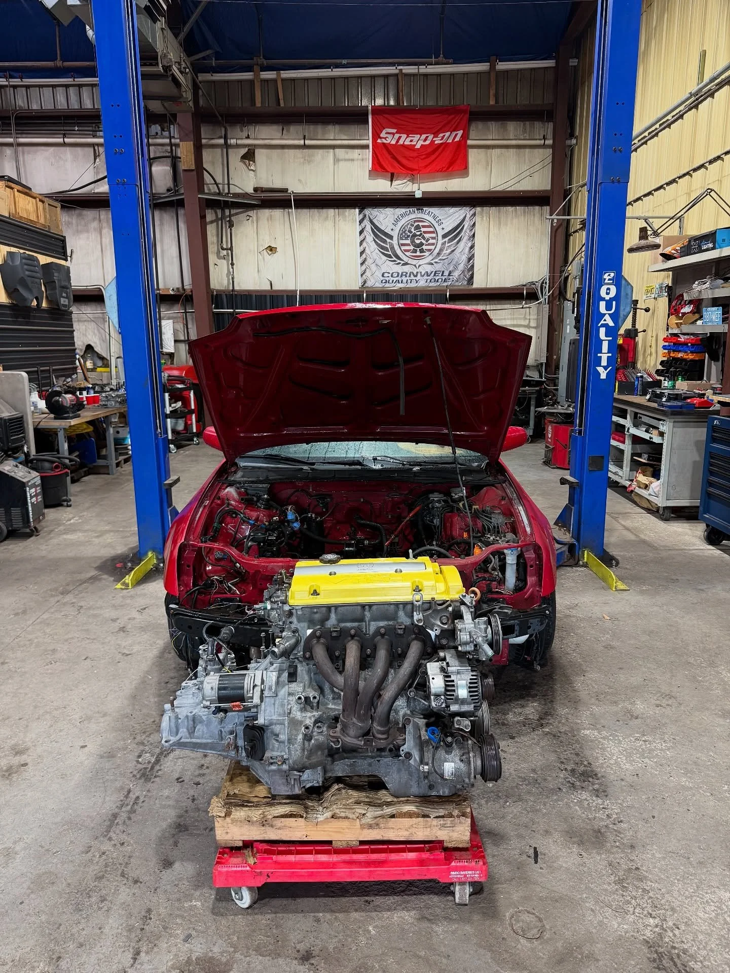 This 1997 Honda Prelude is our top car this week! 💯
Our team gave this classic sports coupe a new life with a full motor replacement and tune-up.
Now it’s back on the road and performing flawlessly. 🛠️
At Fano Automotive, we’re dedi