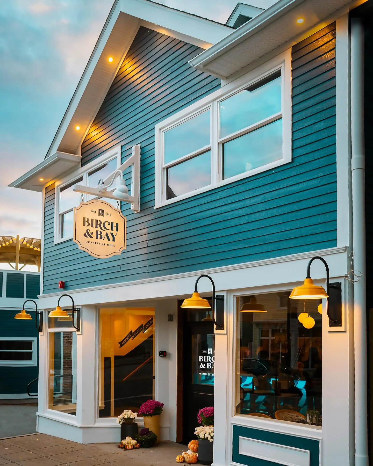Congratulations to our friends at @birchandbayri on an incredible grand opening! What an honor to help bring this brand to life and celebrate such a momentous night.

If you&rsquo;re in Wakefield, Rhode Island, stop by and check them out&mdash;your t