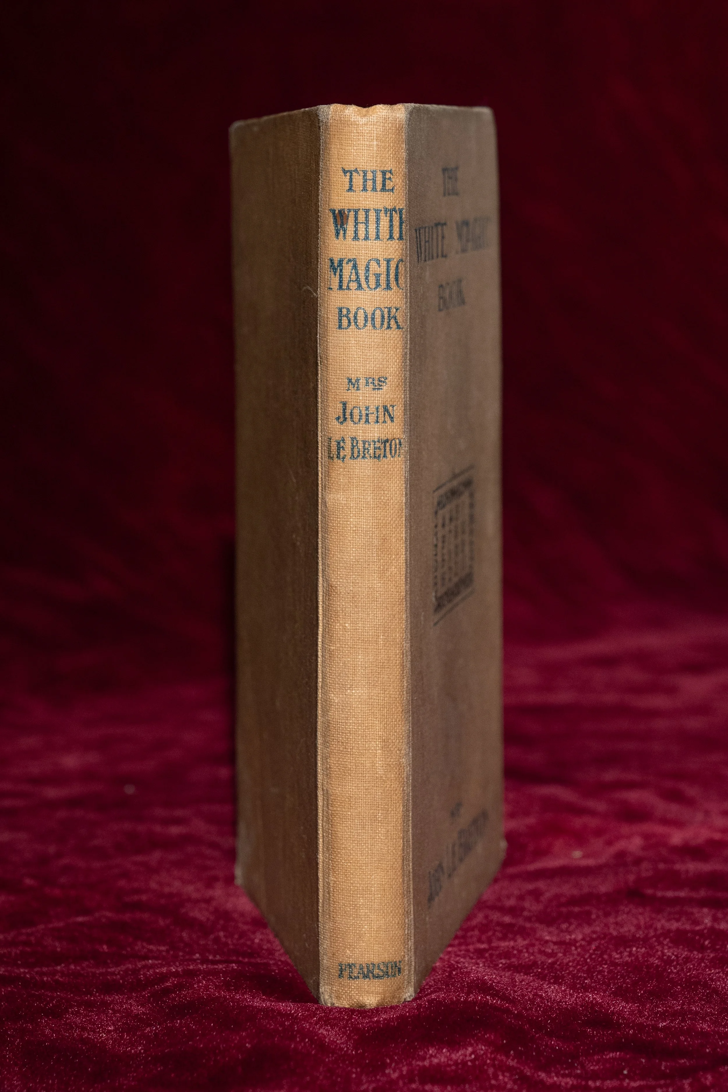 White Magic Book-Mrs. John le Breton (10).jpg