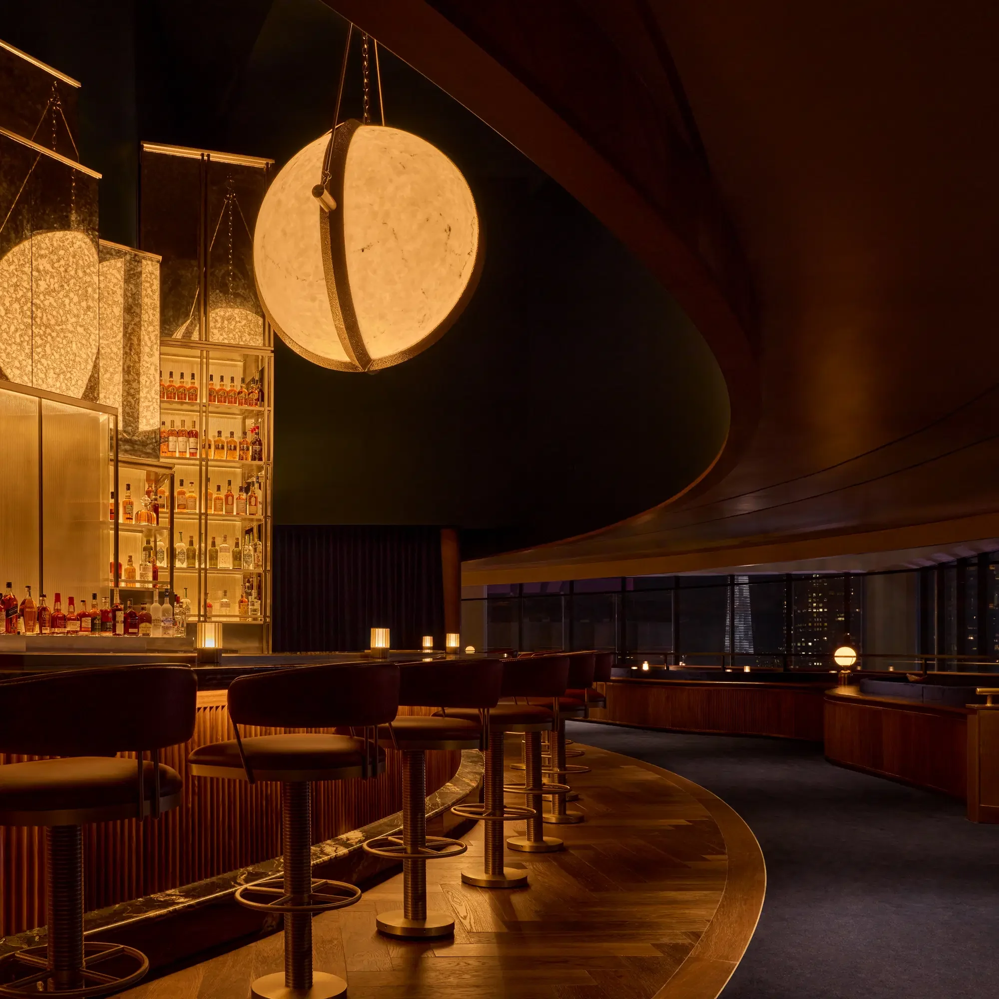 THEVIEW_48BAR_051FINALCreditJasonVarney.webp