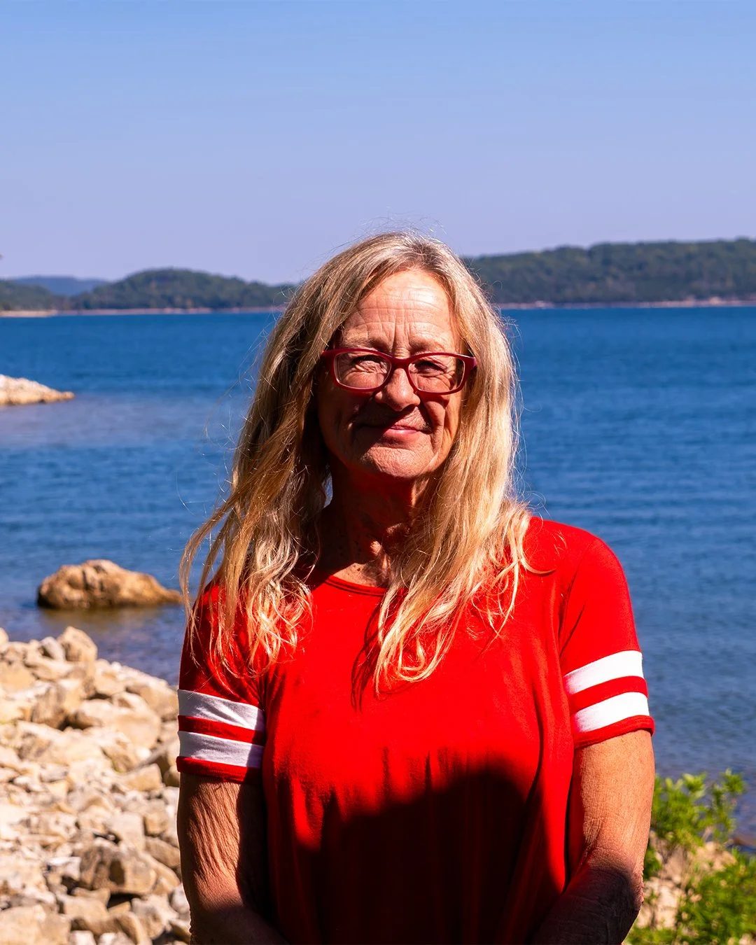 This is Teri-Lynn

We crossed paths while staying near Beaver Lake this fall. She told me she was moving from Colorado and spoke about what she called the Arkansas healing triangle: Hot Springs to Eureka Springs to Beaver Lake. She came to start heal