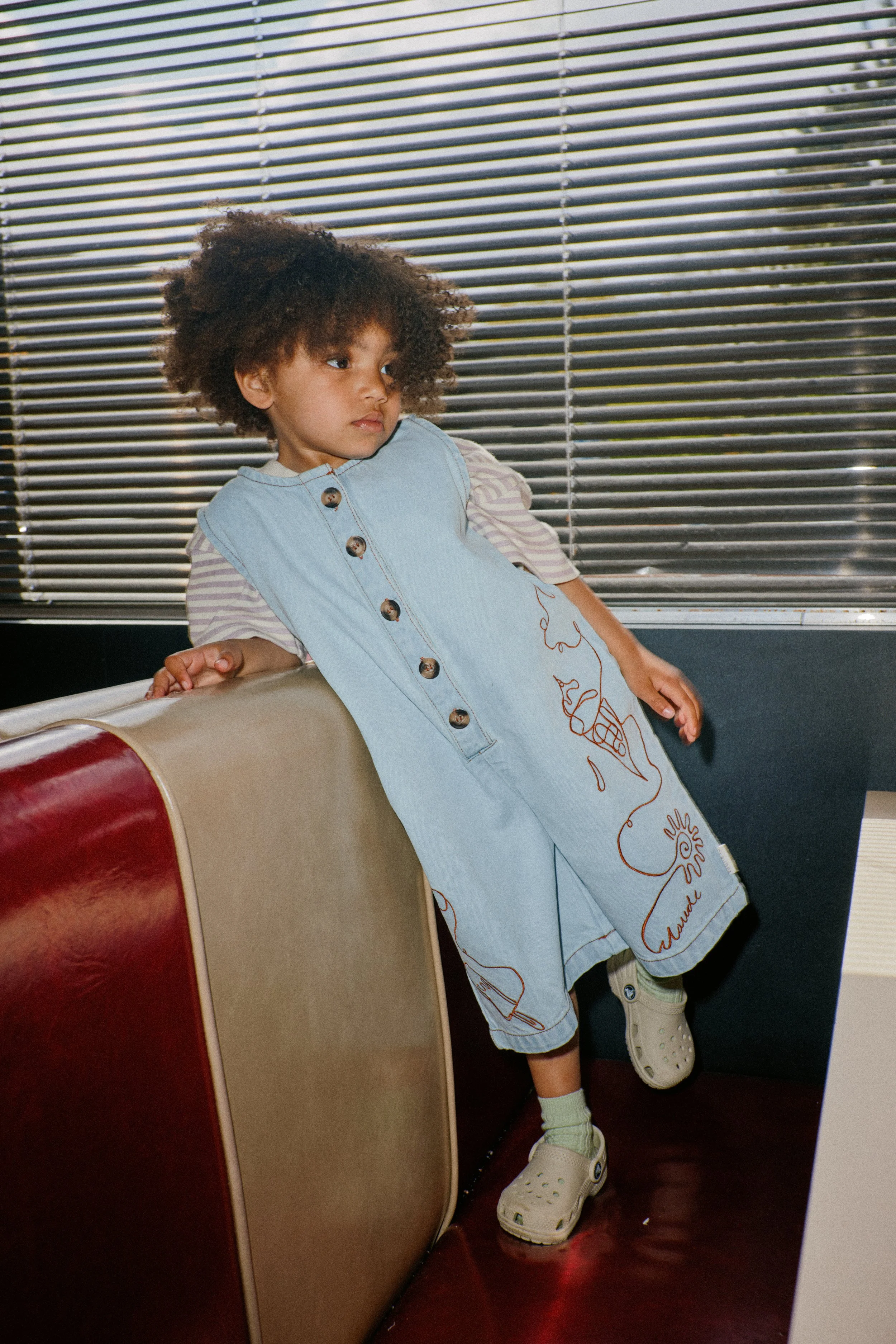 CLAUDE-EDITORIAL-1950s2451.jpg