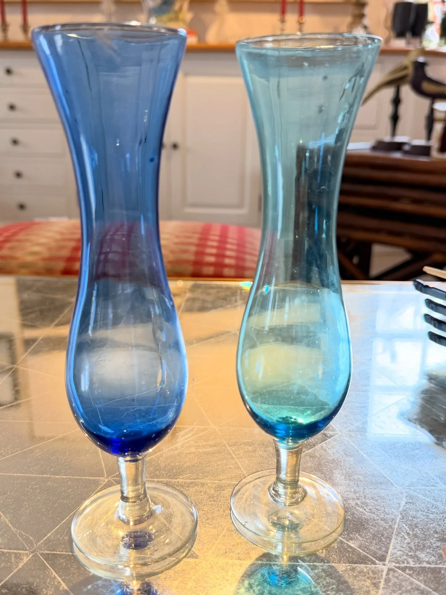 Think Spring💐
The perfect little vases for a small bouquet. Hand-blown in pretty blues.
It&rsquo;s always nice to have a small vase on hand for those times when you want to bring a small bouquet to the hostess of a party. And naturally when you want