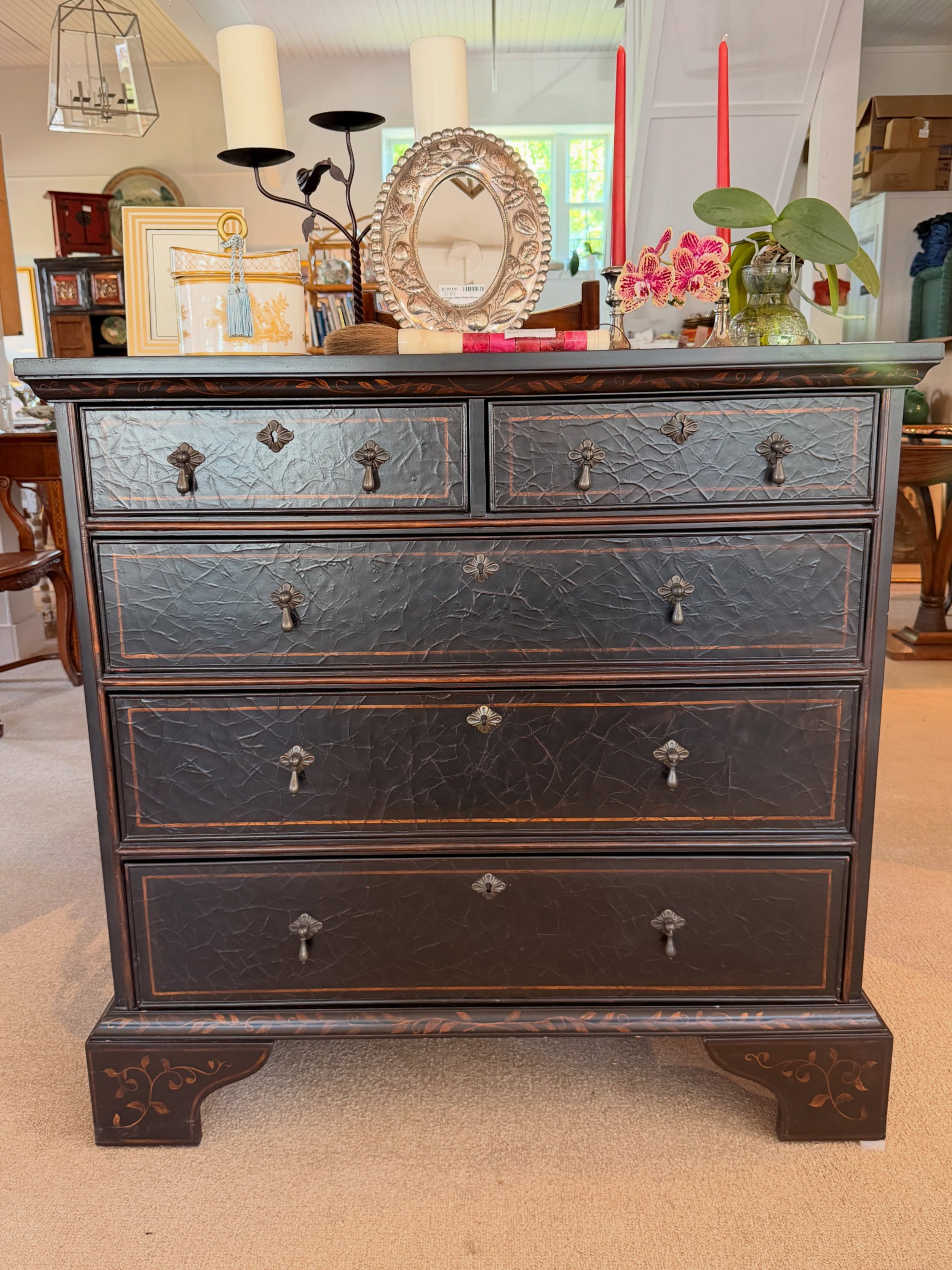 Super decorative Baker George I crackled decorated chest of drawers. Chest sits on nice high bracket feet and has pewter teardrop pulls.
39 3/8&rdquo; W x 19&rdquo; D x 39&rdquo; H
$995

call 215-798-6970 or stop to purchase.
All sales are final.
#ba