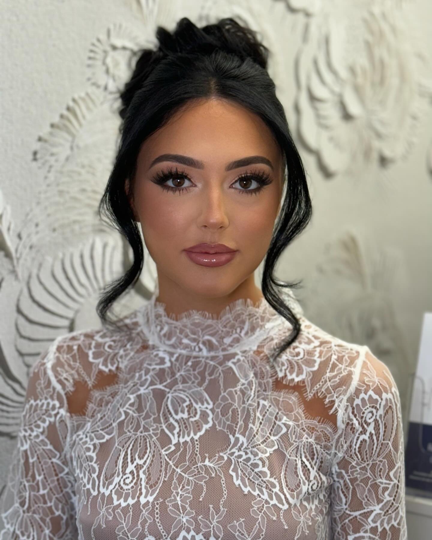 Bridal Shower Glam for my girl @alexkazan 🤍
@lebrunetteco killed this updo!