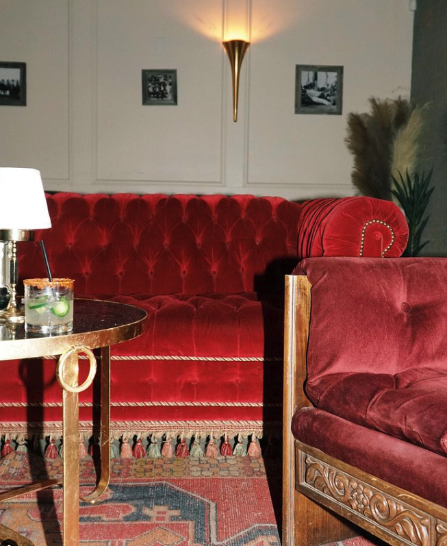 Bar photo 1