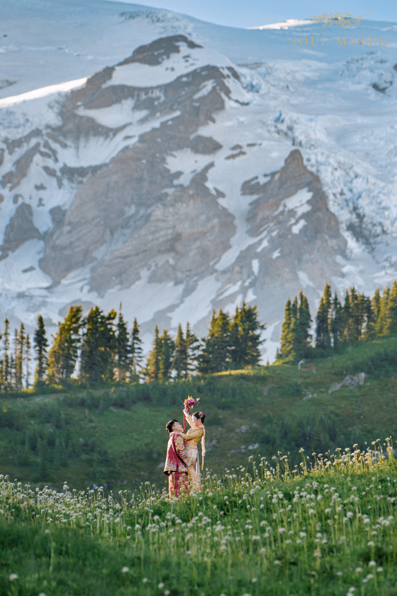 Wedding photography in Seattle - Soul Mates Bridal (25).png