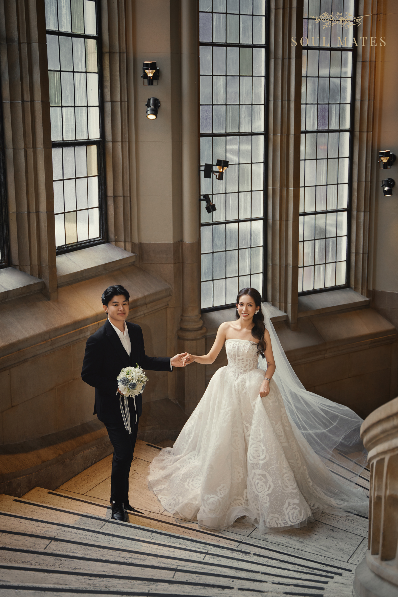 Wedding photography in Seattle - Soul Mates Bridal (4).png