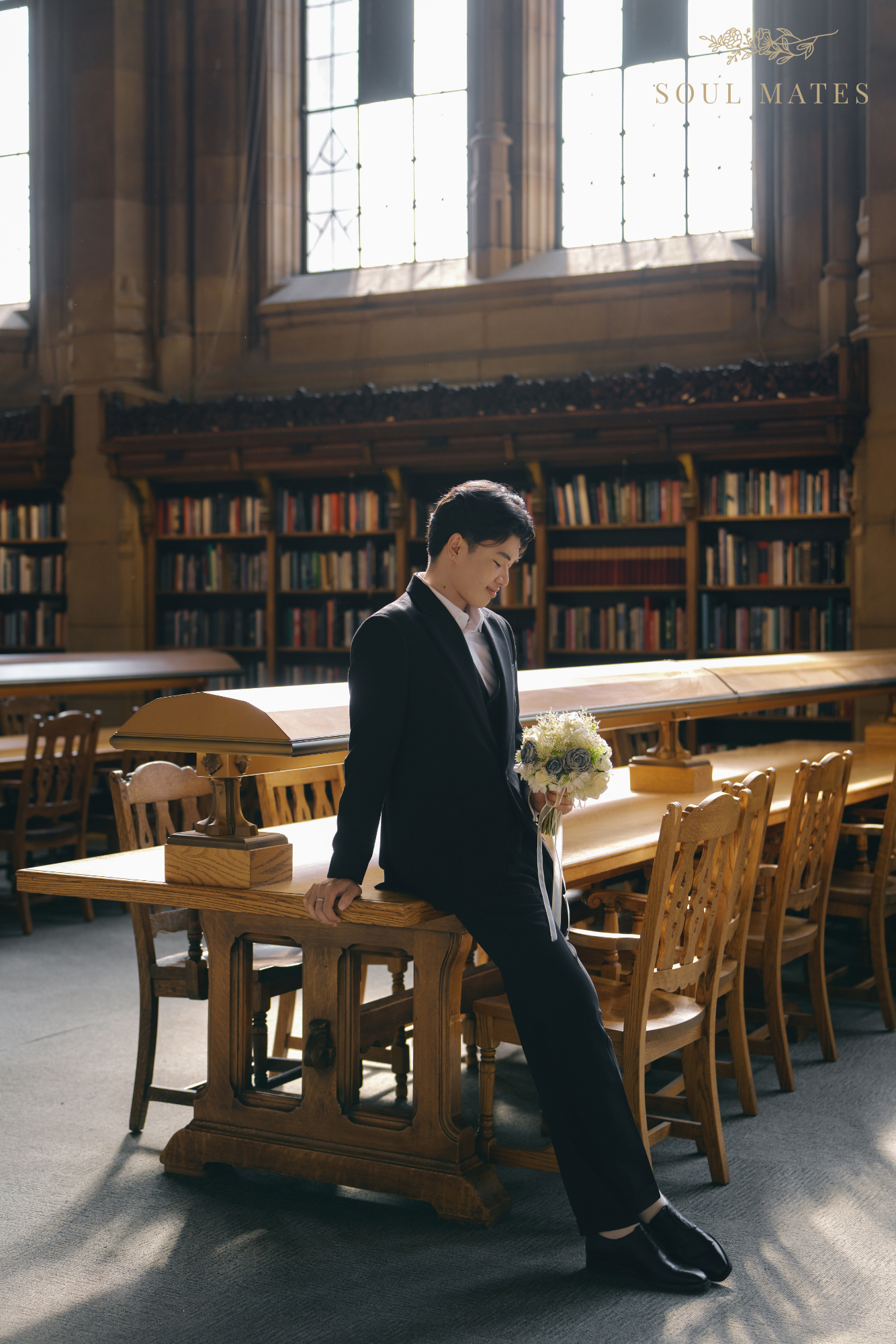 Wedding photography in Seattle - Soul Mates Bridal (10).png