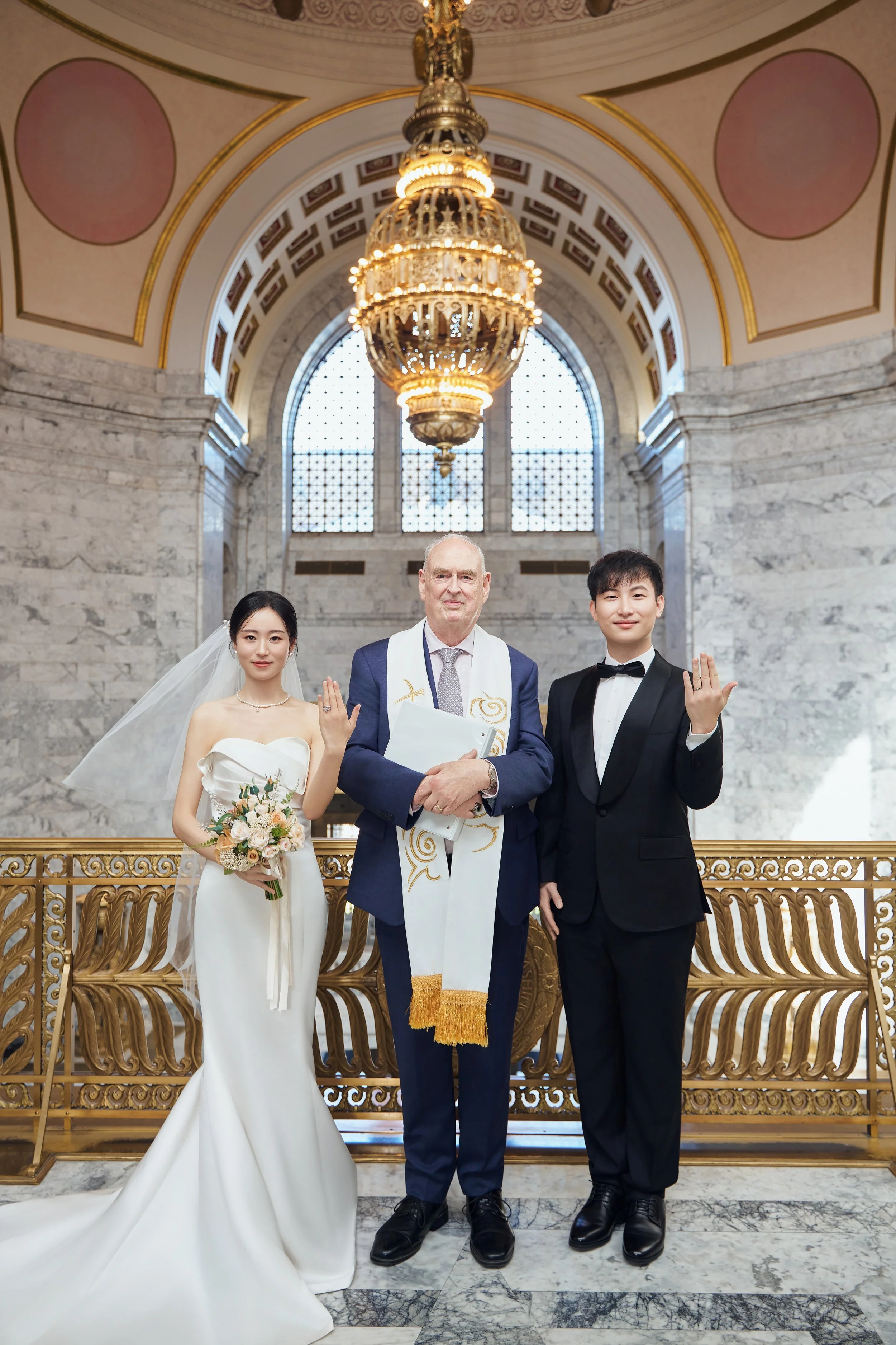 Cover - Wedding Photography in Seattle - Soul Mates Bridal.jpg