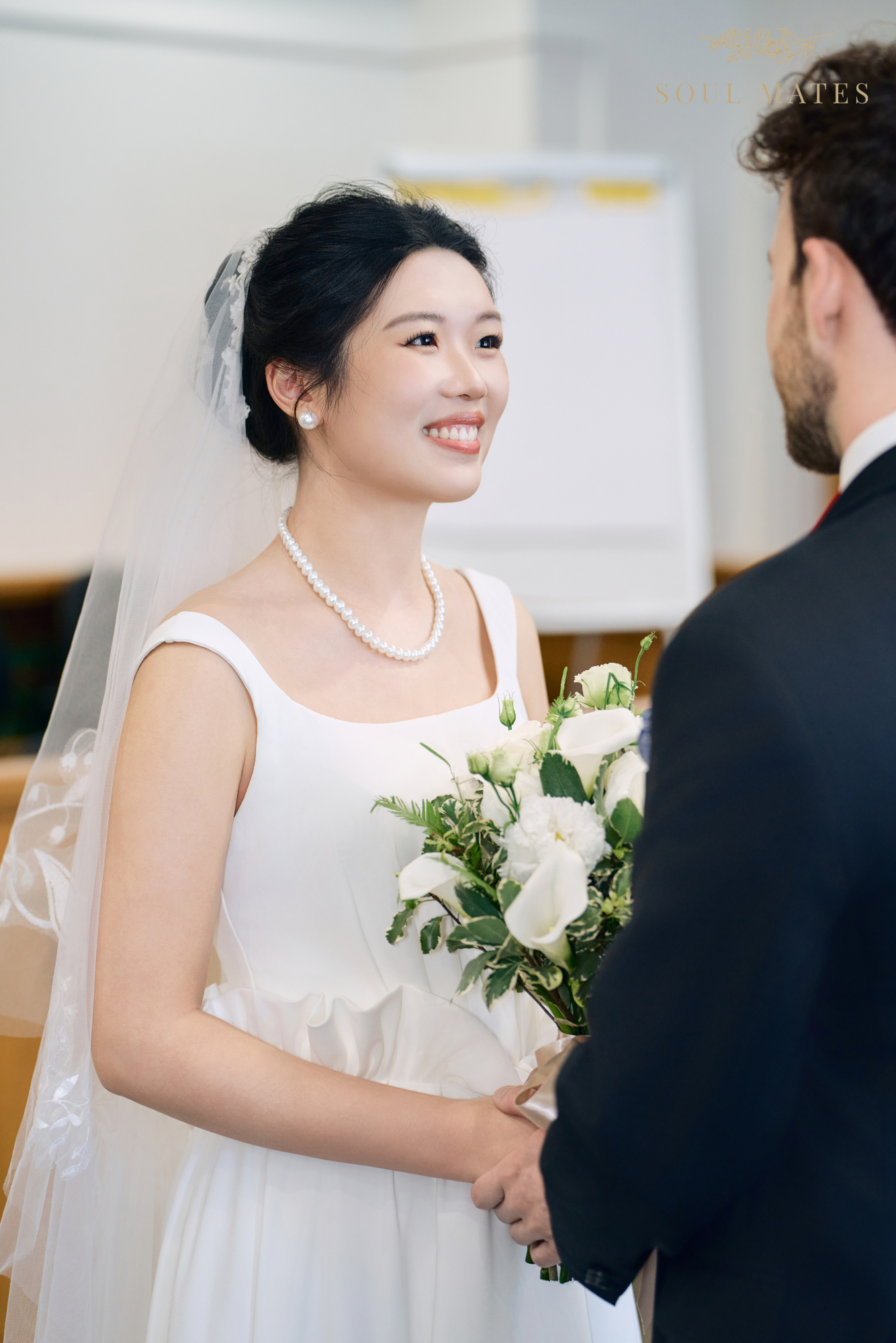 Wedding photography in Seattle - Soul Mates Bridal (2).png