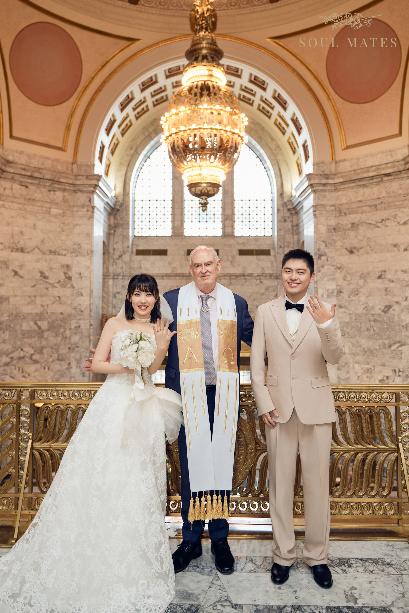 Wedding Photography in Seattle - Soul Mates Bridal (12).png