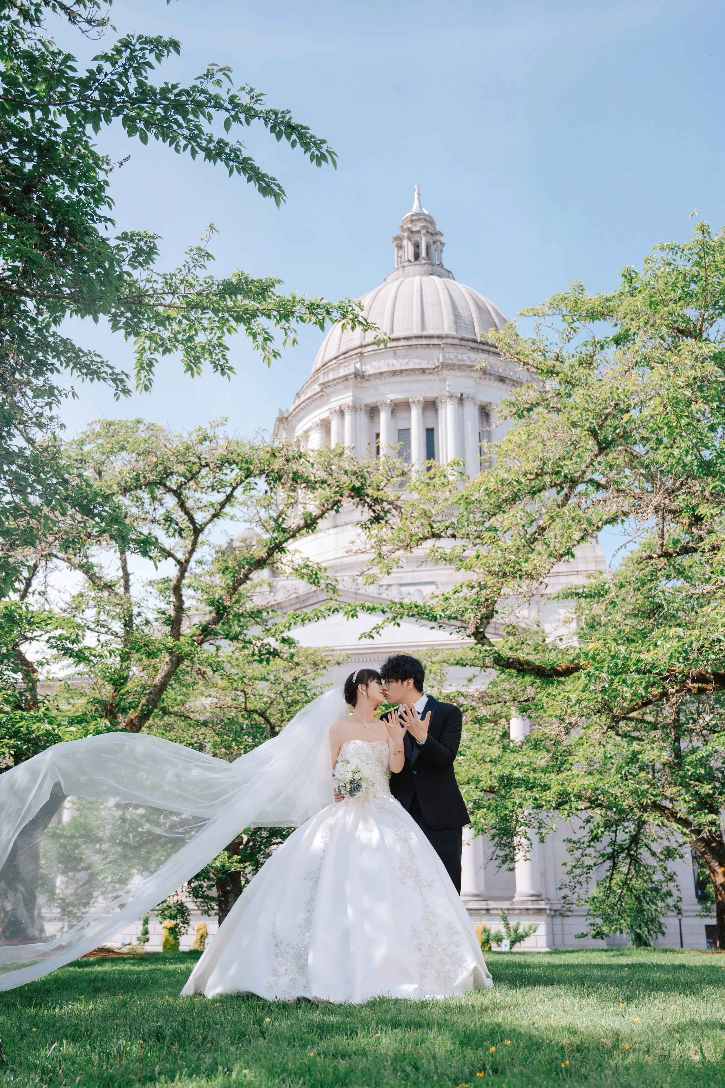 Vows Under the Starlight Dome: Diqi and Her Partner’s Olympia Capitol Wedding