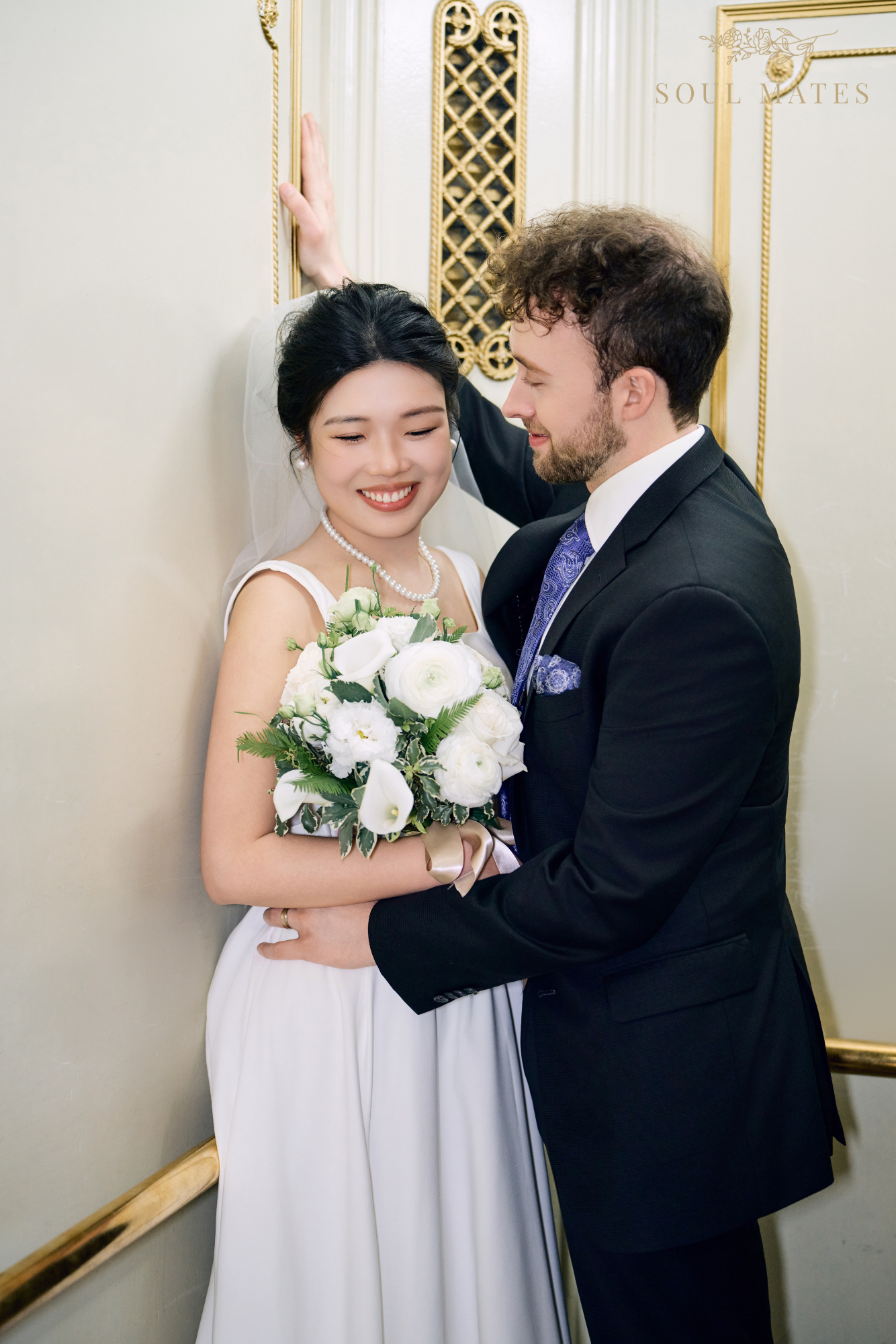 Wedding photography in Seattle - Soul Mates Bridal (15).png