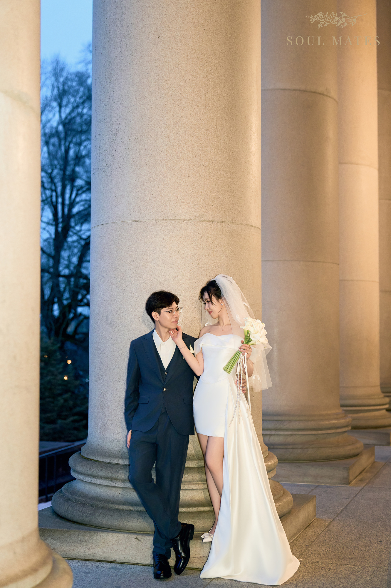 Wedding Photography in Seattle - Soul Mates Bridal (12).png