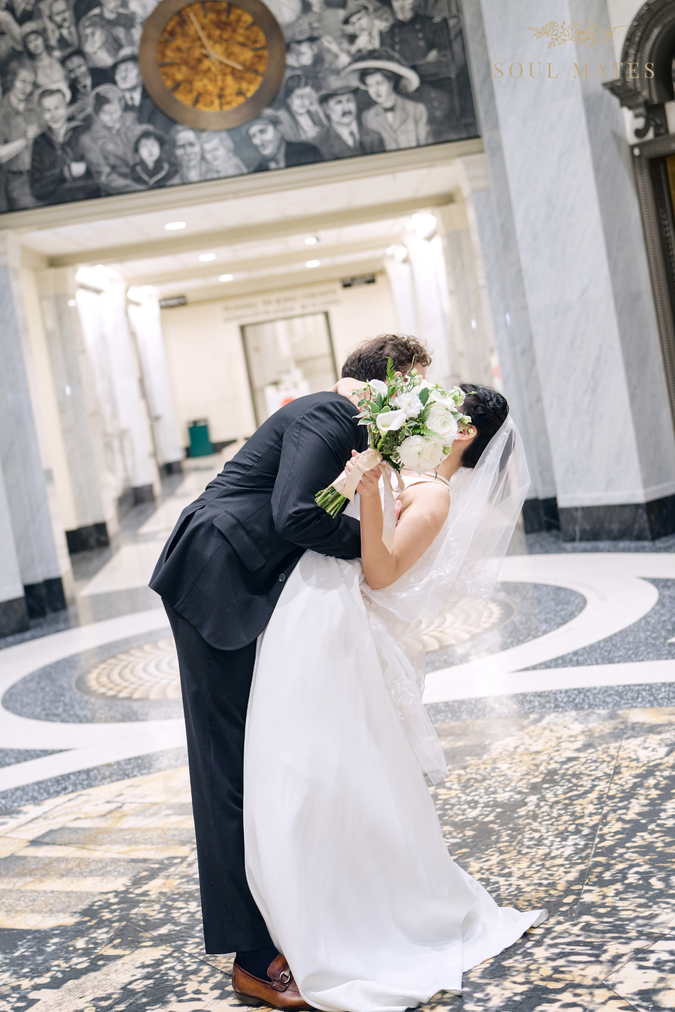 Wedding photography in Seattle - Soul Mates Bridal (12).png