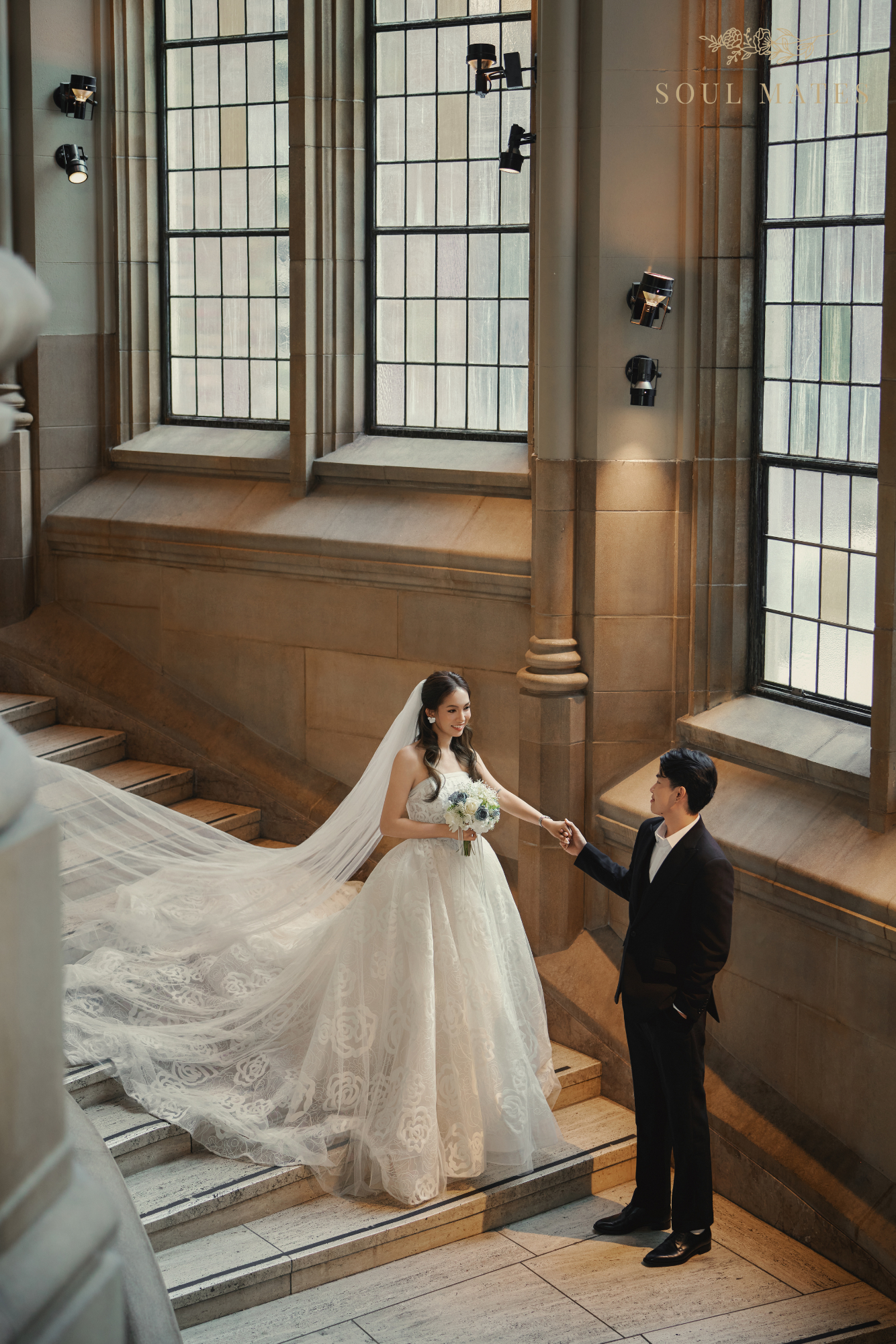 Wedding photography in Seattle - Soul Mates Bridal (7).png