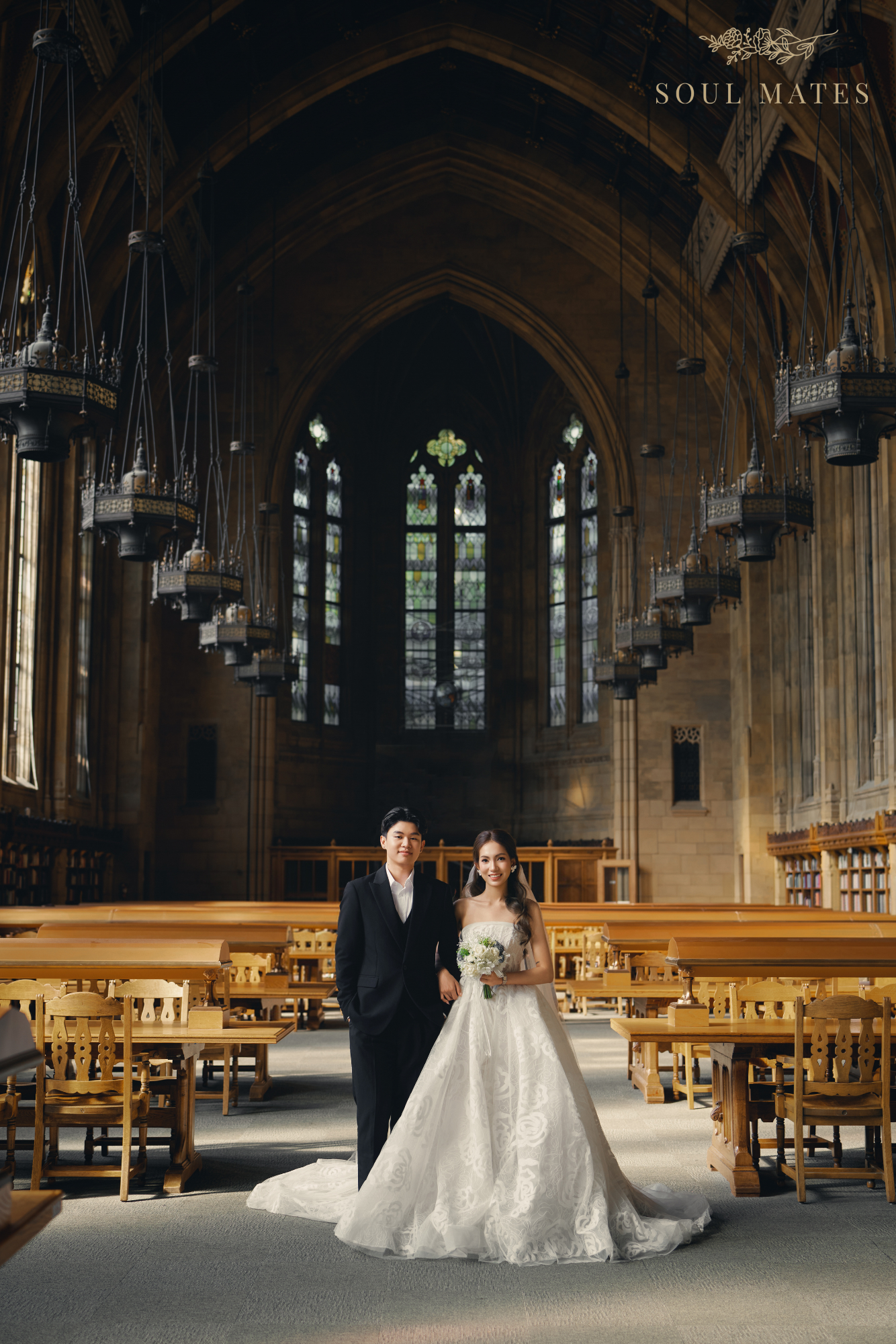 Wedding photography in Seattle - Soul Mates Bridal (11).png