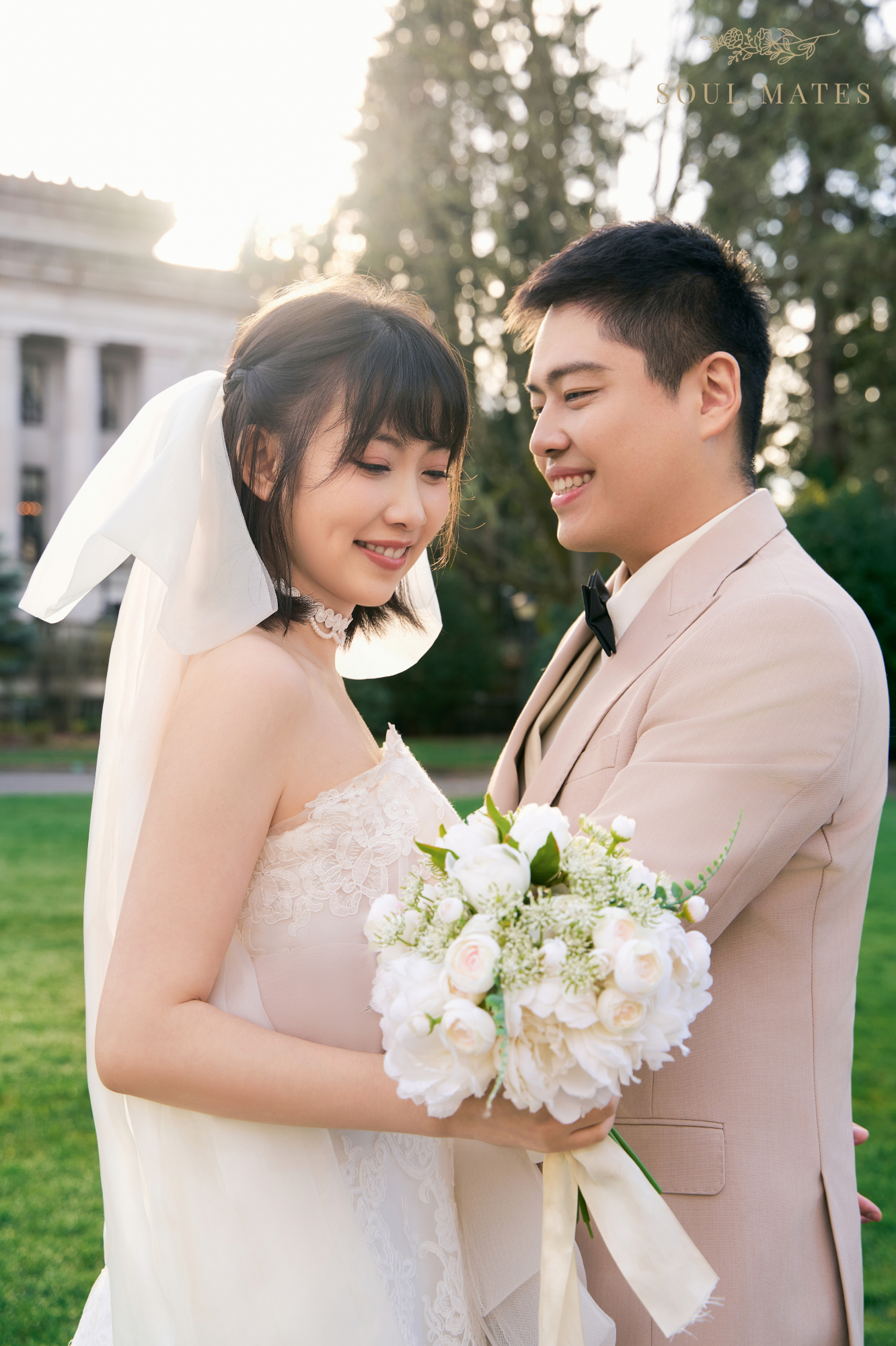 Wedding Photography in Seattle - Soul Mates Bridal (5).png