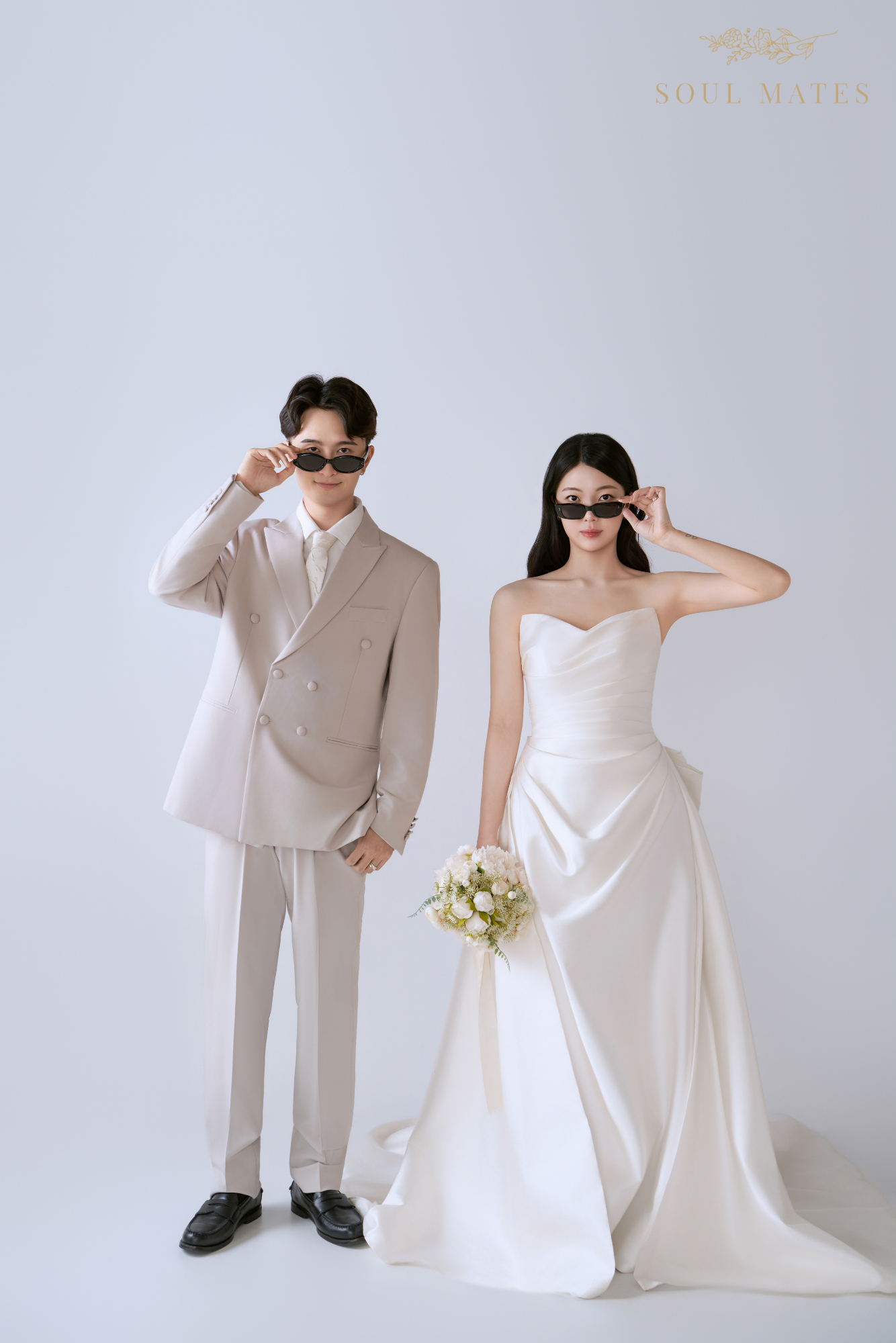 Wedding photograpjy in Seattle - Soul Mates Bridal (13).png