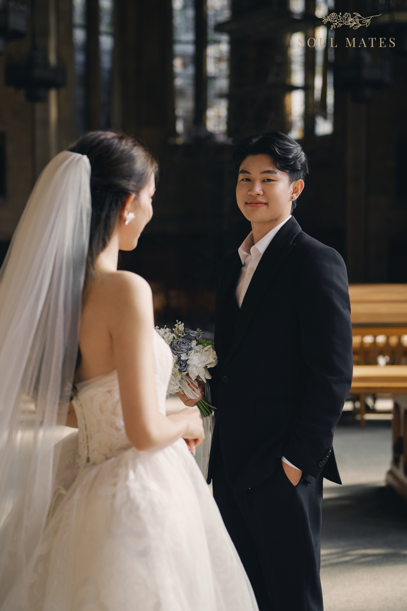 Wedding photography in Seattle - Soul Mates Bridal (15).png