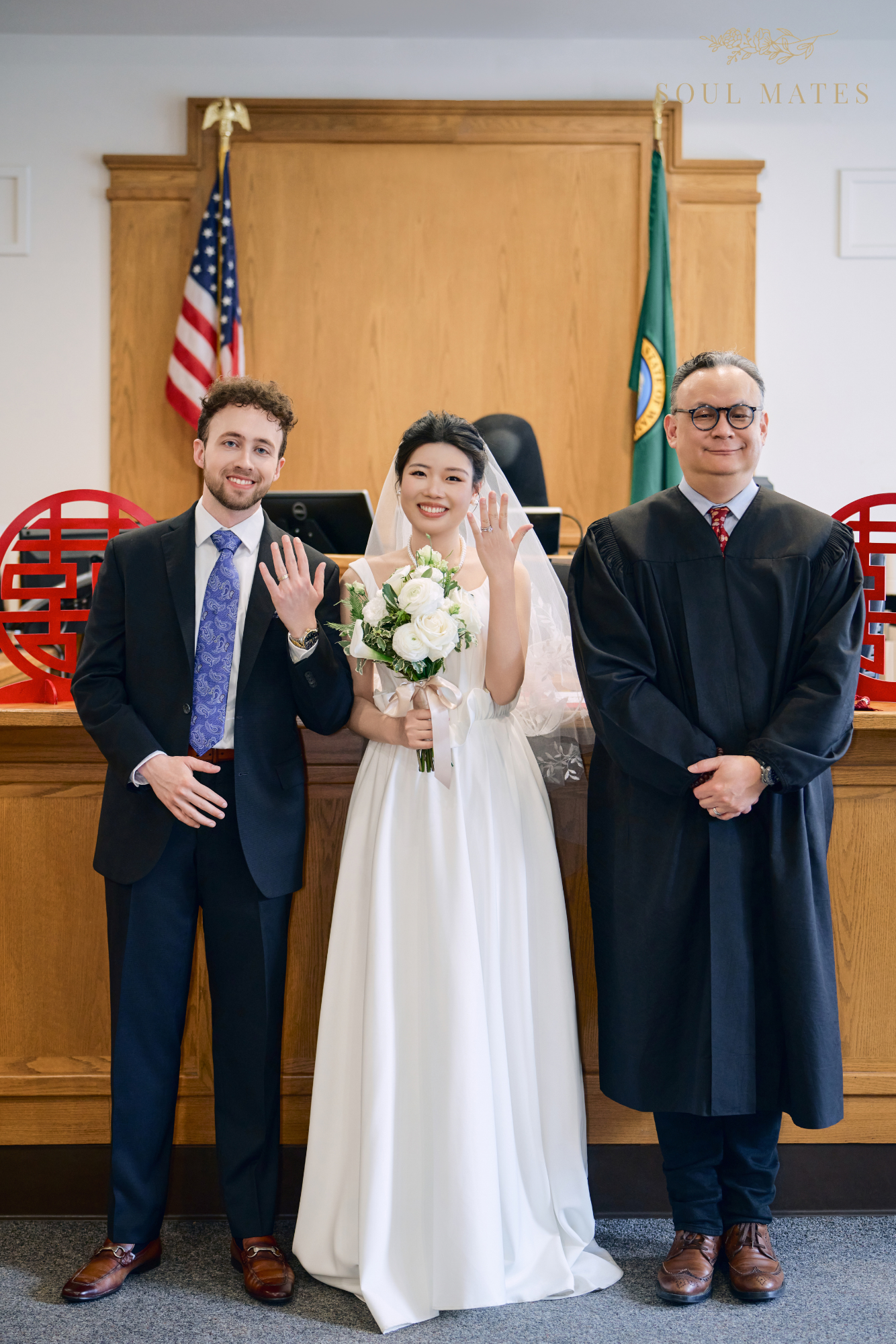 Wedding photography in Seattle - Soul Mates Bridal (6).png