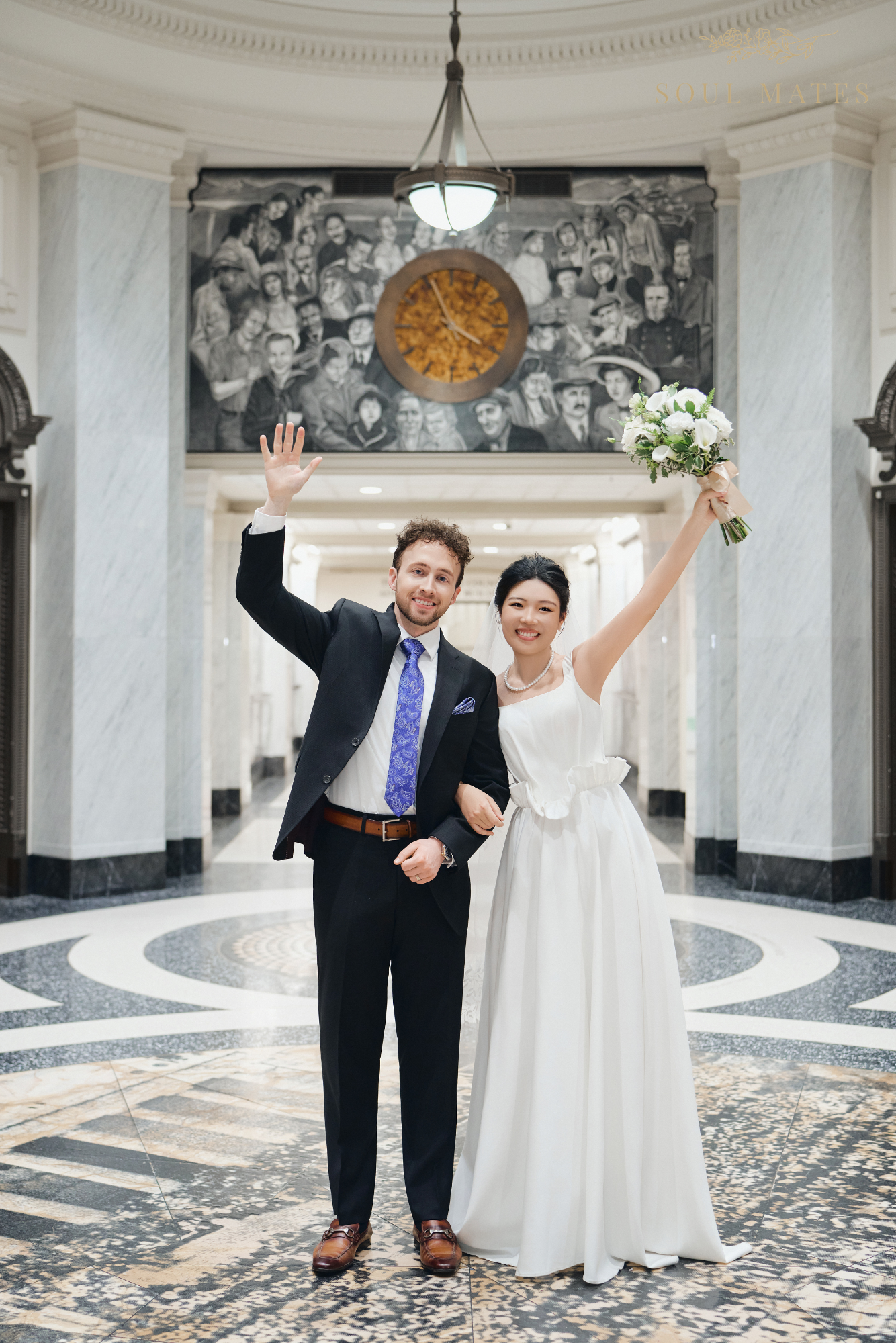 Wedding photography in Seattle - Soul Mates Bridal (11).png