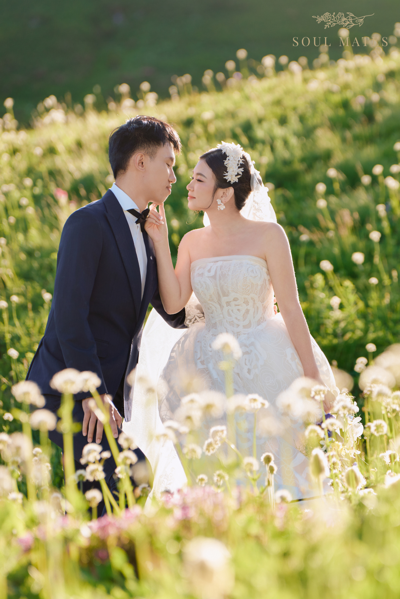 Wedding photography in Seattle - Soul Mates Bridal (22).png