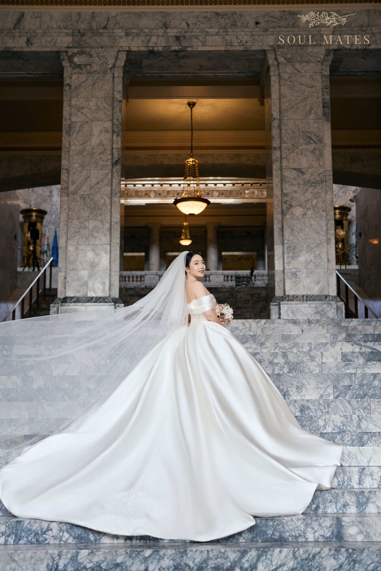 Wedding photography in Seattle - Soul Mates Bridal (13).png