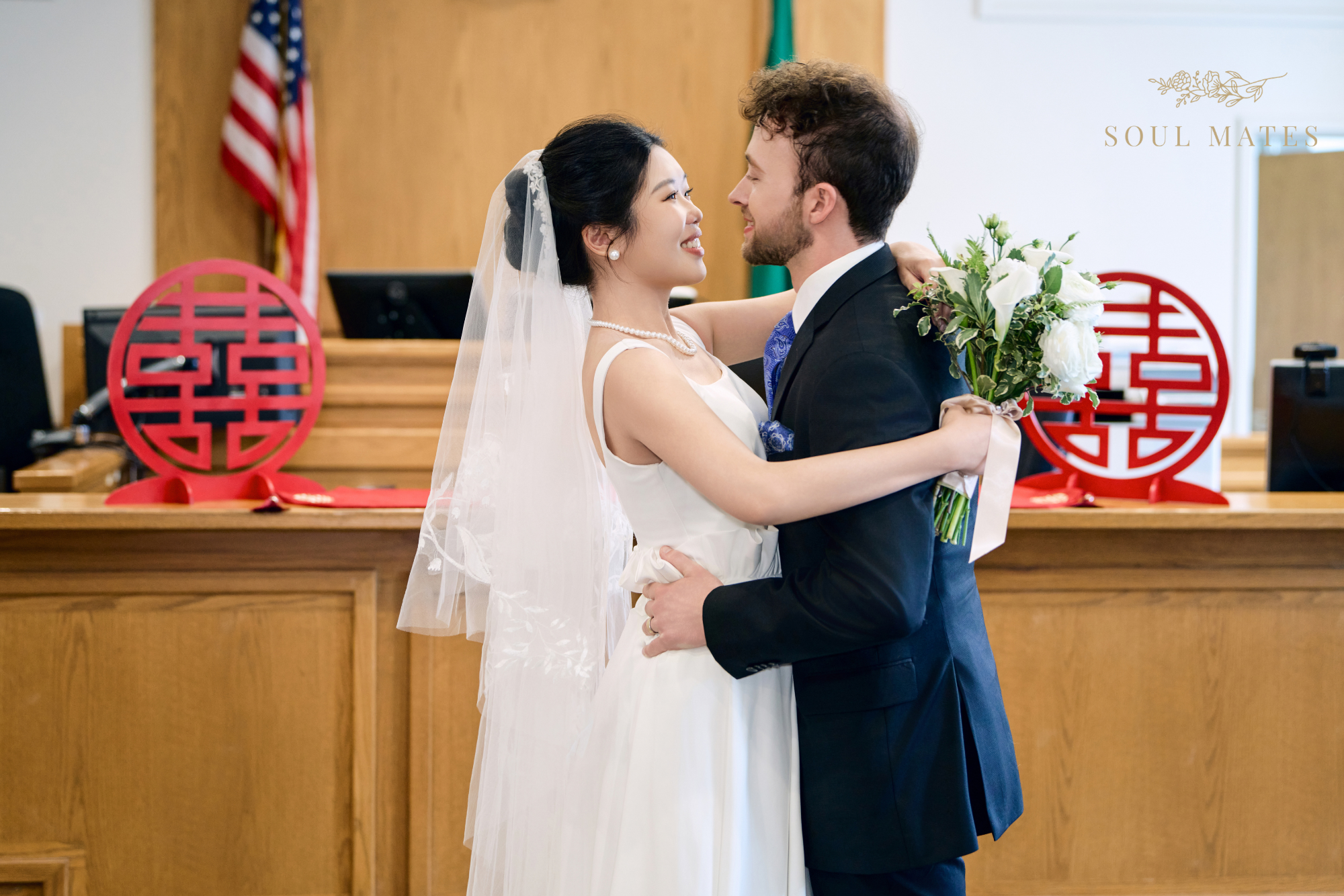 Wedding photography in Seattle - Soul Mates Bridal (4).png