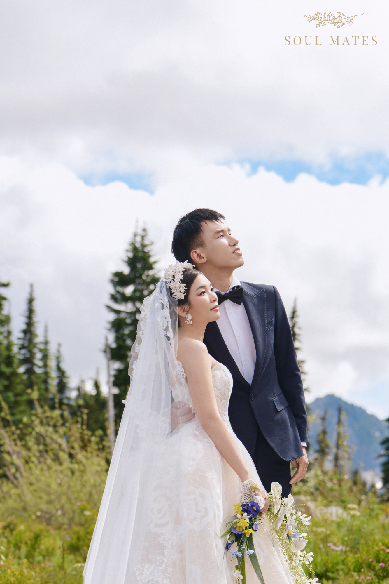 Wedding photography in Seattle - Soul Mates Bridal (8).png