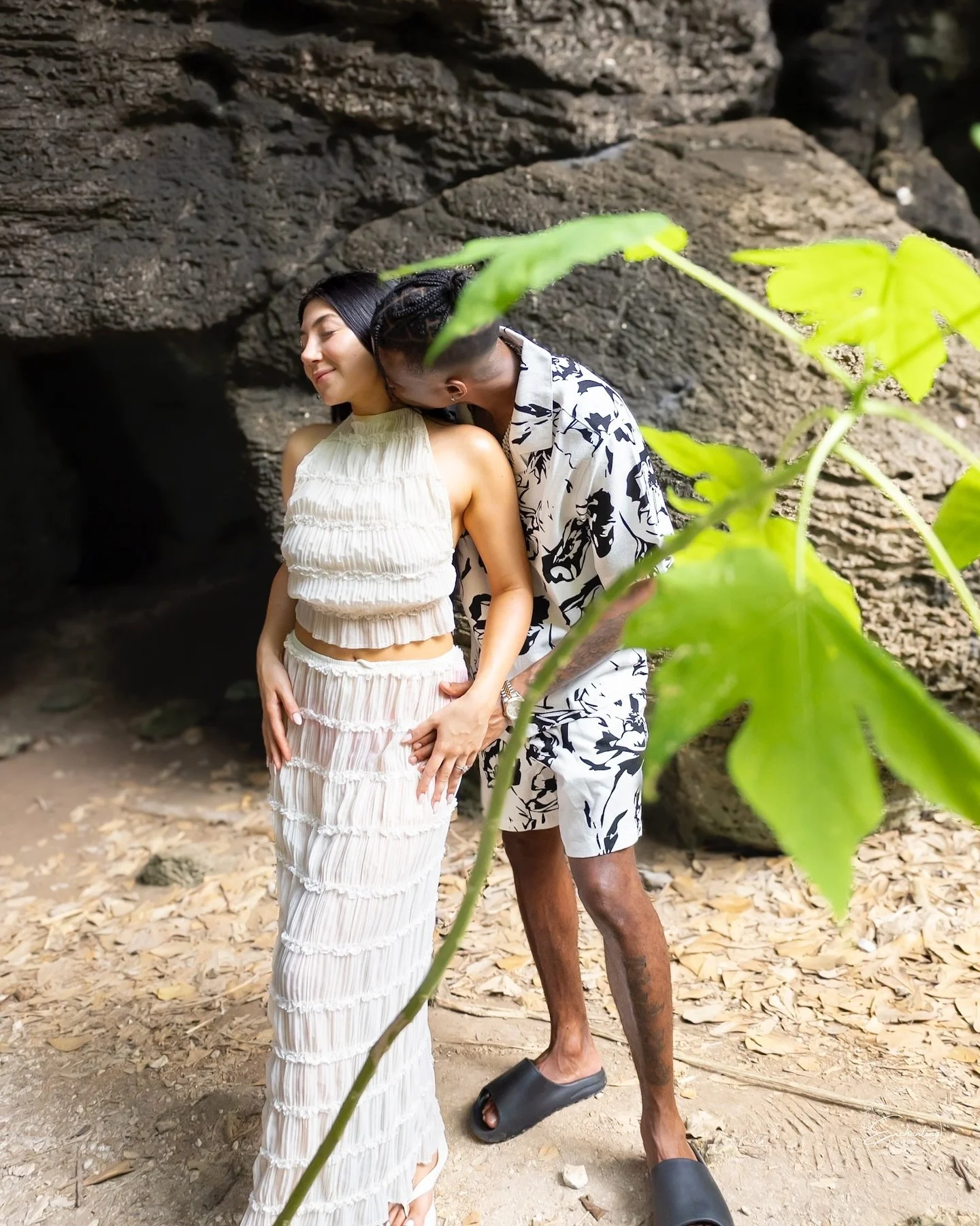 Exploring the breathtaking views of Middle and North Caicos surrounded by nature&rsquo;s raw beauty. 
Caves, Cliffs, and Turquoise beaches make the perfect backdrop to remember paradise. 

#TurksAndCaicosPhotographer
#TCIPhotography
#TurksAndCaicosWe