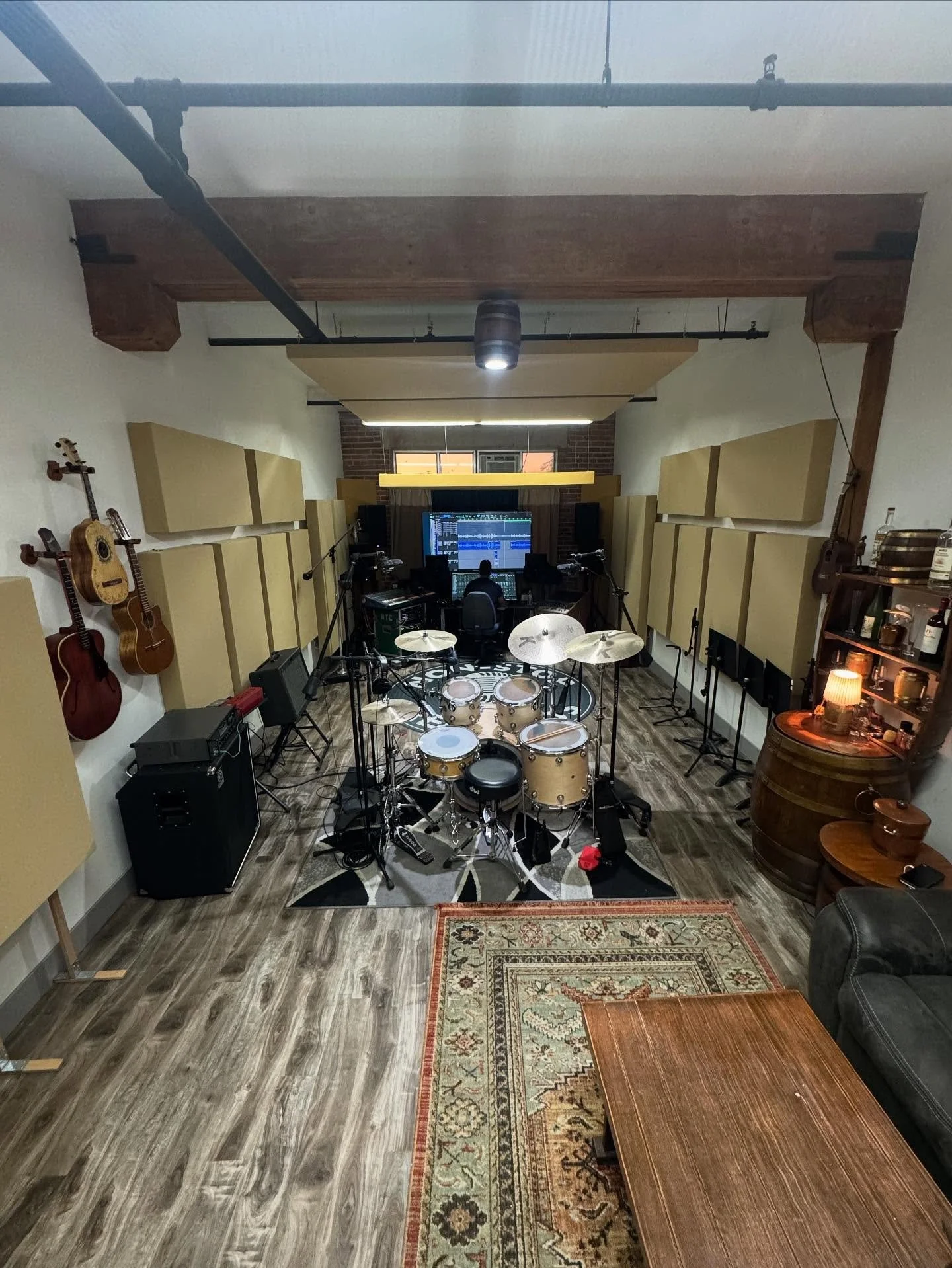 New mic Set up on our house kit. Book your next drum recording or rehearsal with us. Dm for rates.