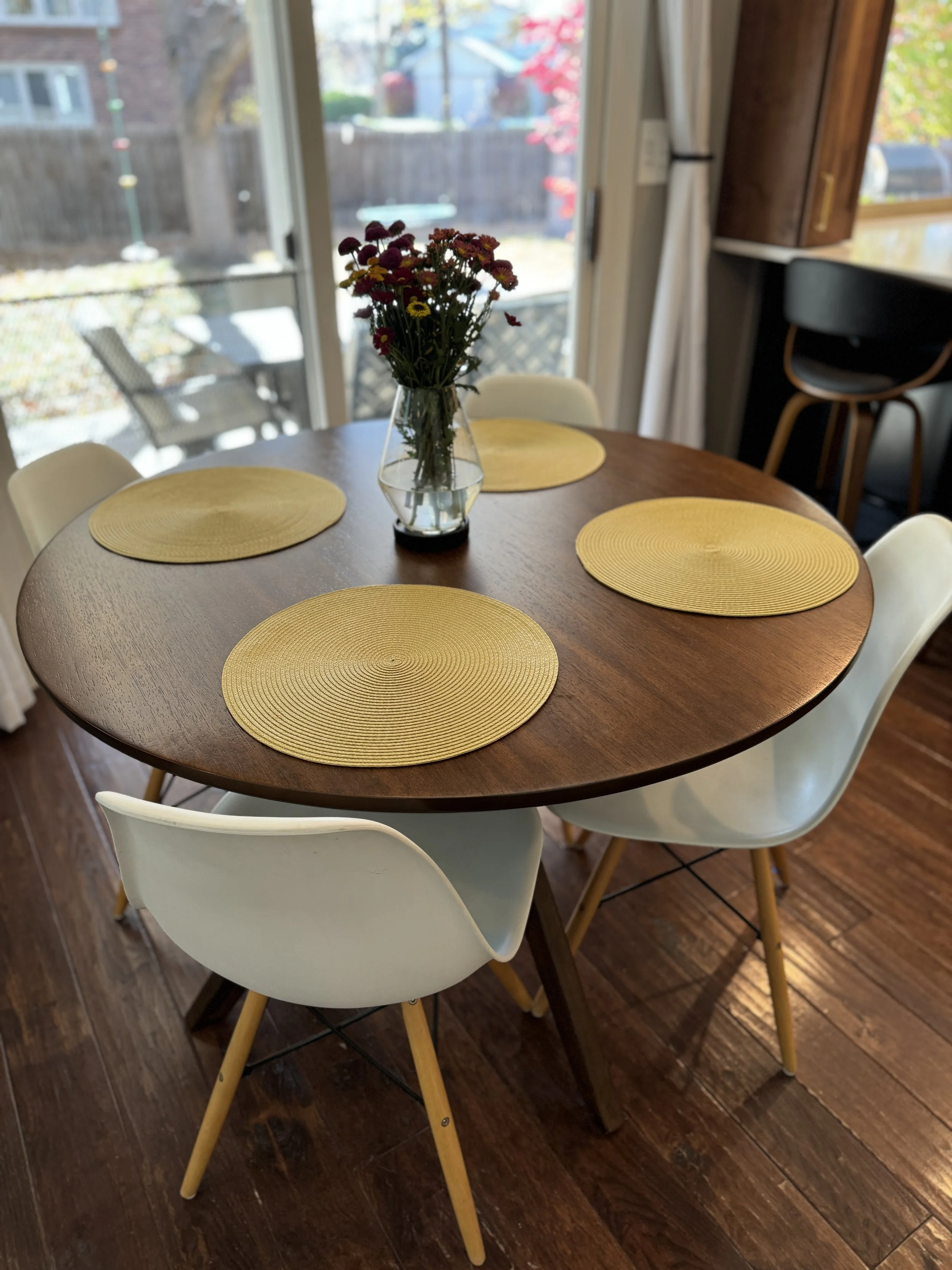 New breakfast table and chairs...