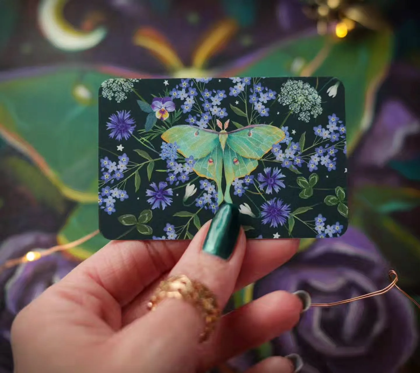 New Business Cards 🤗✨️
.
.
Thank you @moo 💚🦋
.
#moobusinesscards #goldfoil