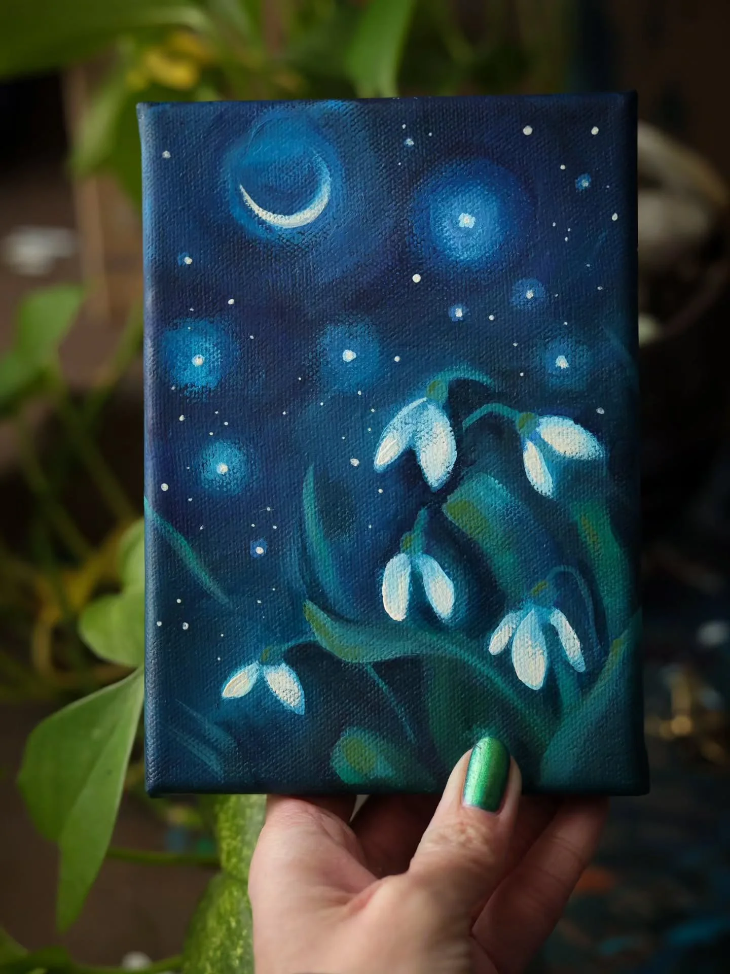 Snowdrops Glowdrops ✨️🌿💙
.
.
Acrylic Gouach /Acrylics
5x7 Inch 
Cotton Canvas
Handmade by a human, not AI 😊
Always Gift Wrapped with Love
Available!
.
Images: Captured Lovengly at Brincka Cross Gardens MC Indiana with my Canon R6 🐇
.
Inspired by 