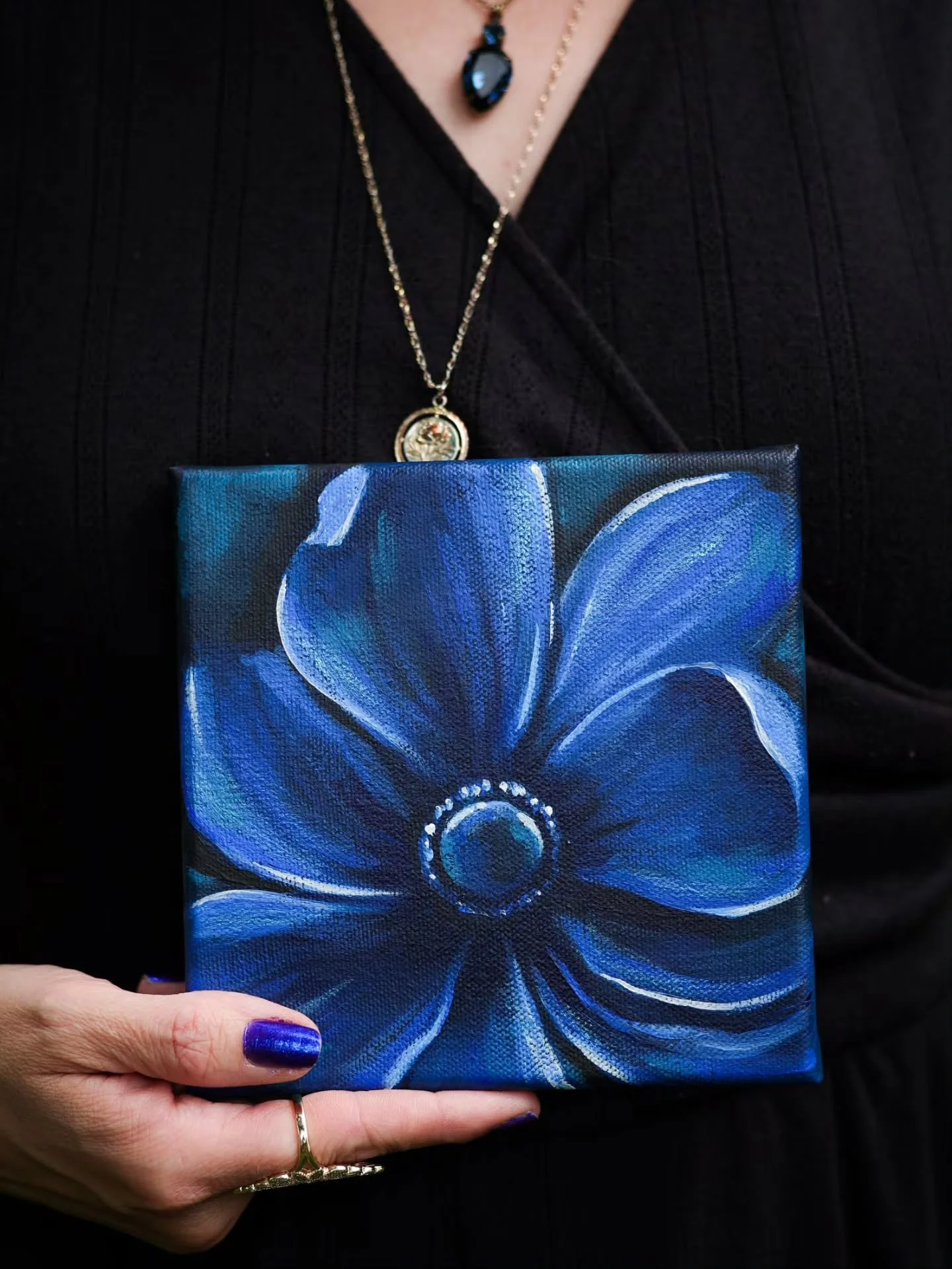 Blue is beautiful 💙🦋
.
Loving these blue anemones and summer azure butterflies! I have been asked if I would be painting more mini butterfly paintings in all the colors! Should I? That would be really fun! 
.
I hope you love this mini series! Have 