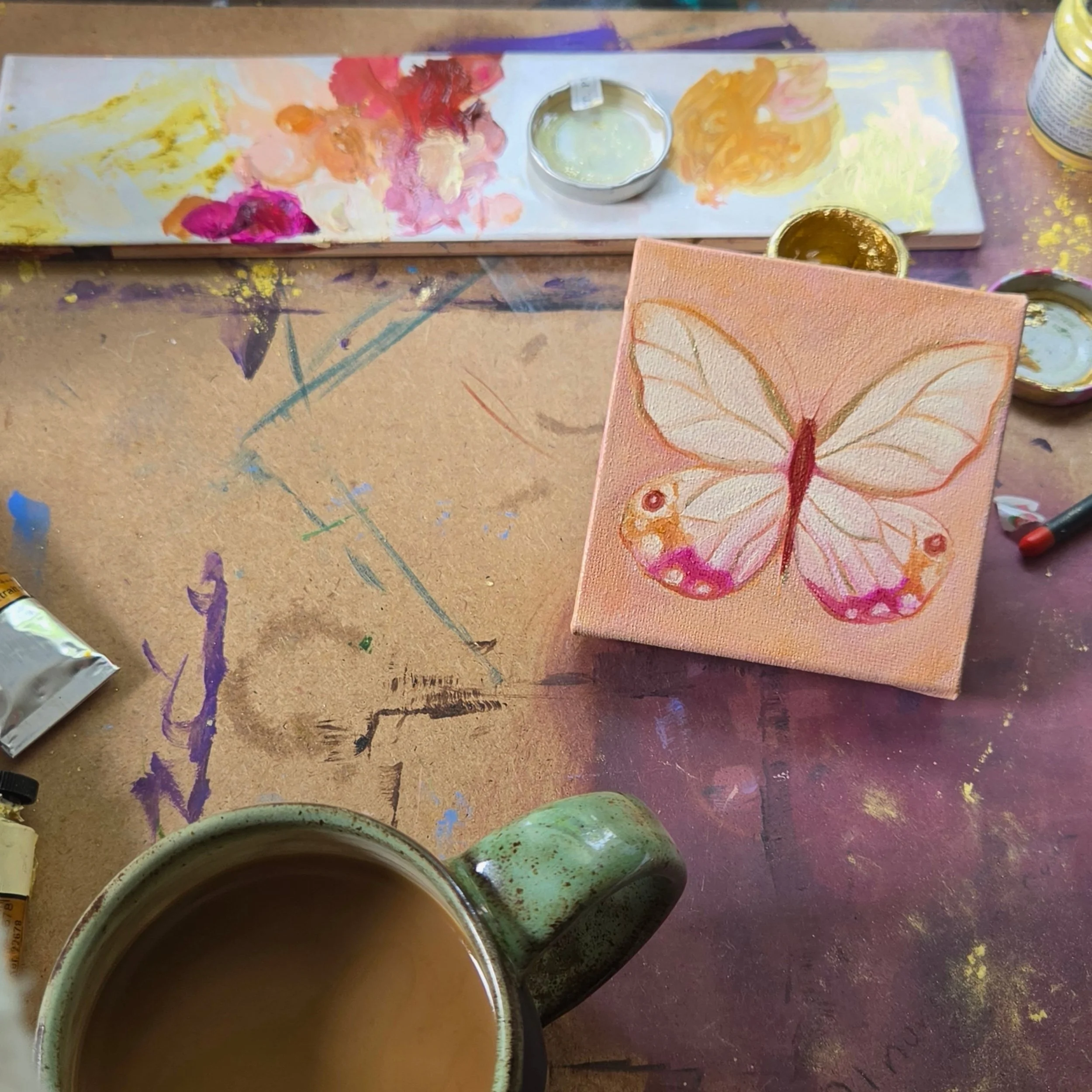 Oil Painting, Coffee, Croissant Toast and Gold Things✨️
.
A little painting ritual ✨️☕️🥐