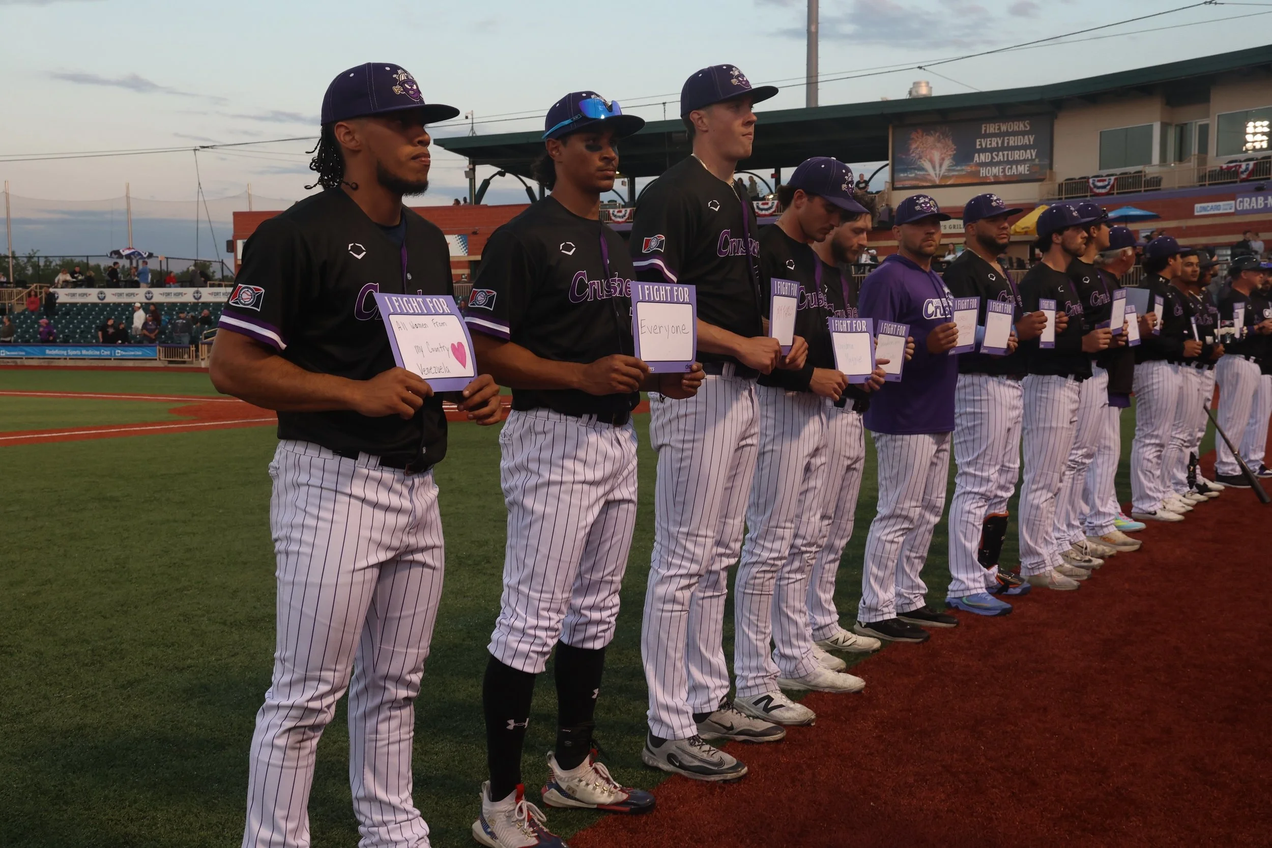 Stand up to cancer night here for Crushers game 
#standuptocancer #lakeeriecrushers #crushersbaseball